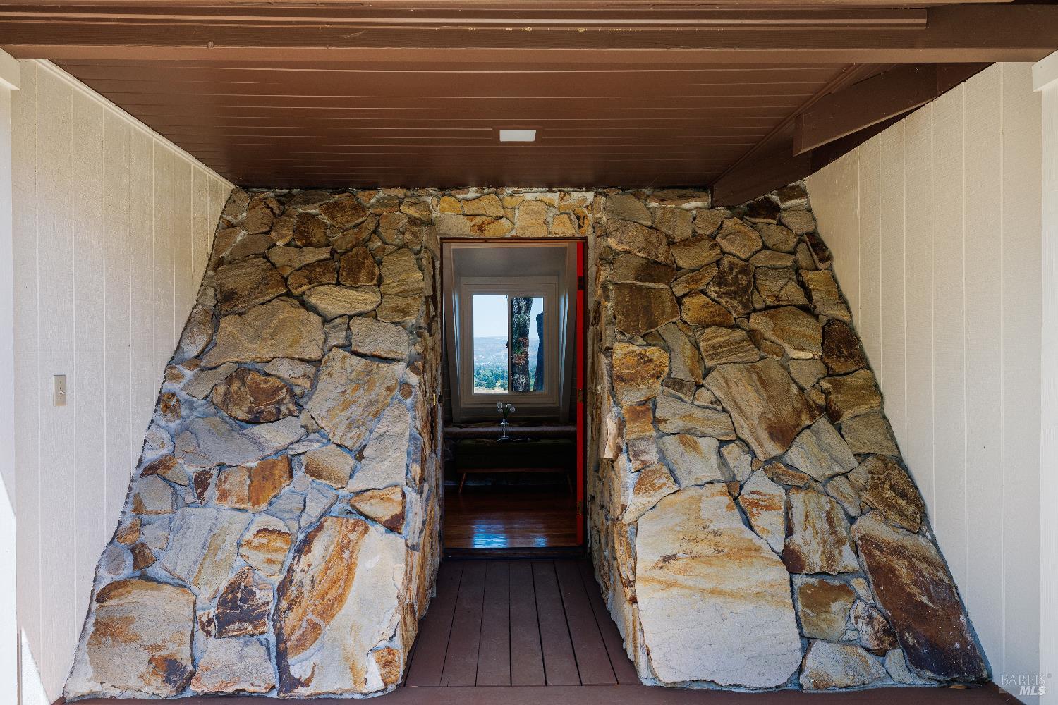 Detail Gallery Image 7 of 44 For 3051 Redwood Rd, Napa,  CA 94558 - 3 Beds | 4 Baths