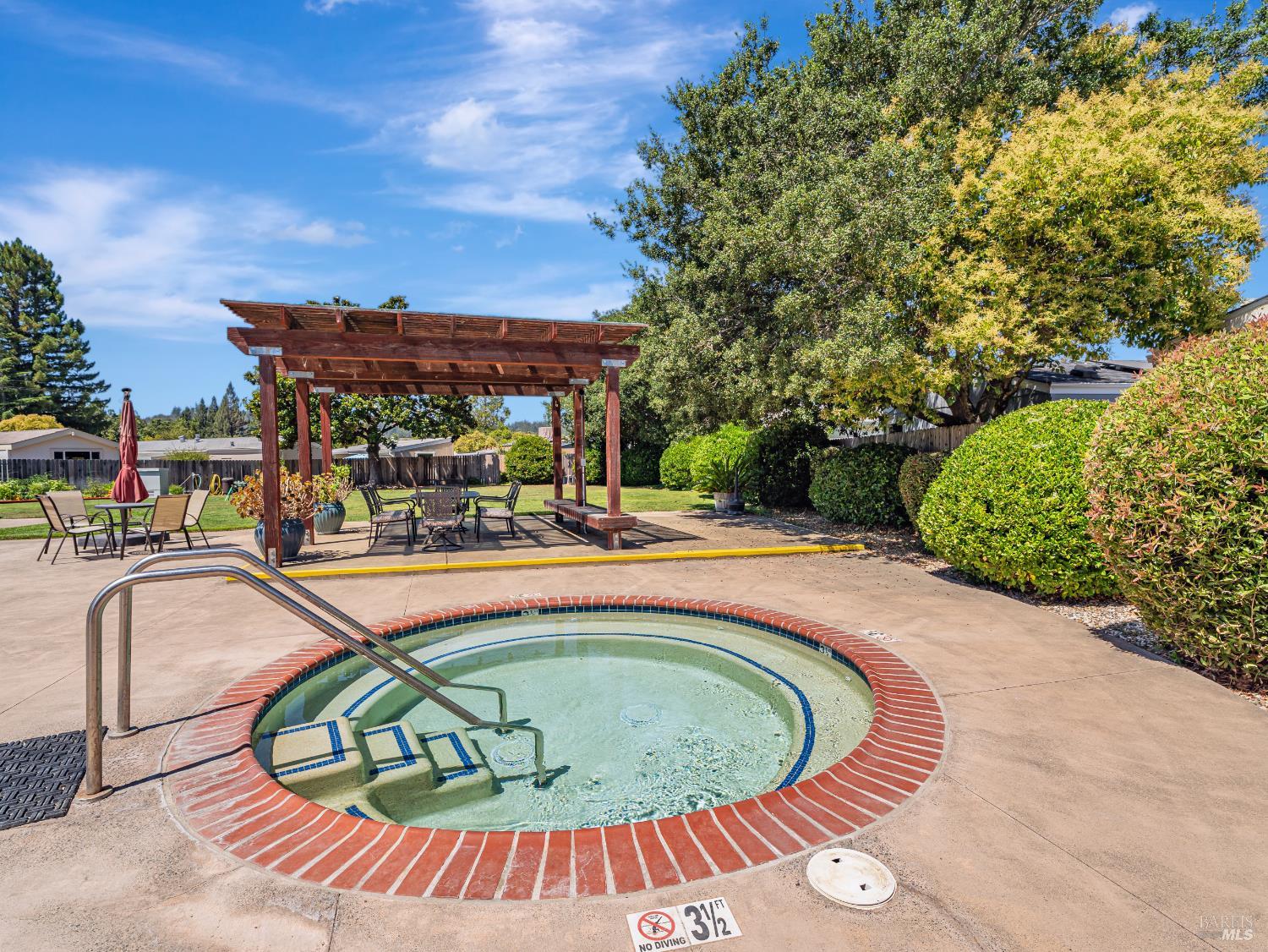 Detail Gallery Image 18 of 20 For 48 Cardinal Way, Santa Rosa,  CA 95409 - 2 Beds | 2 Baths