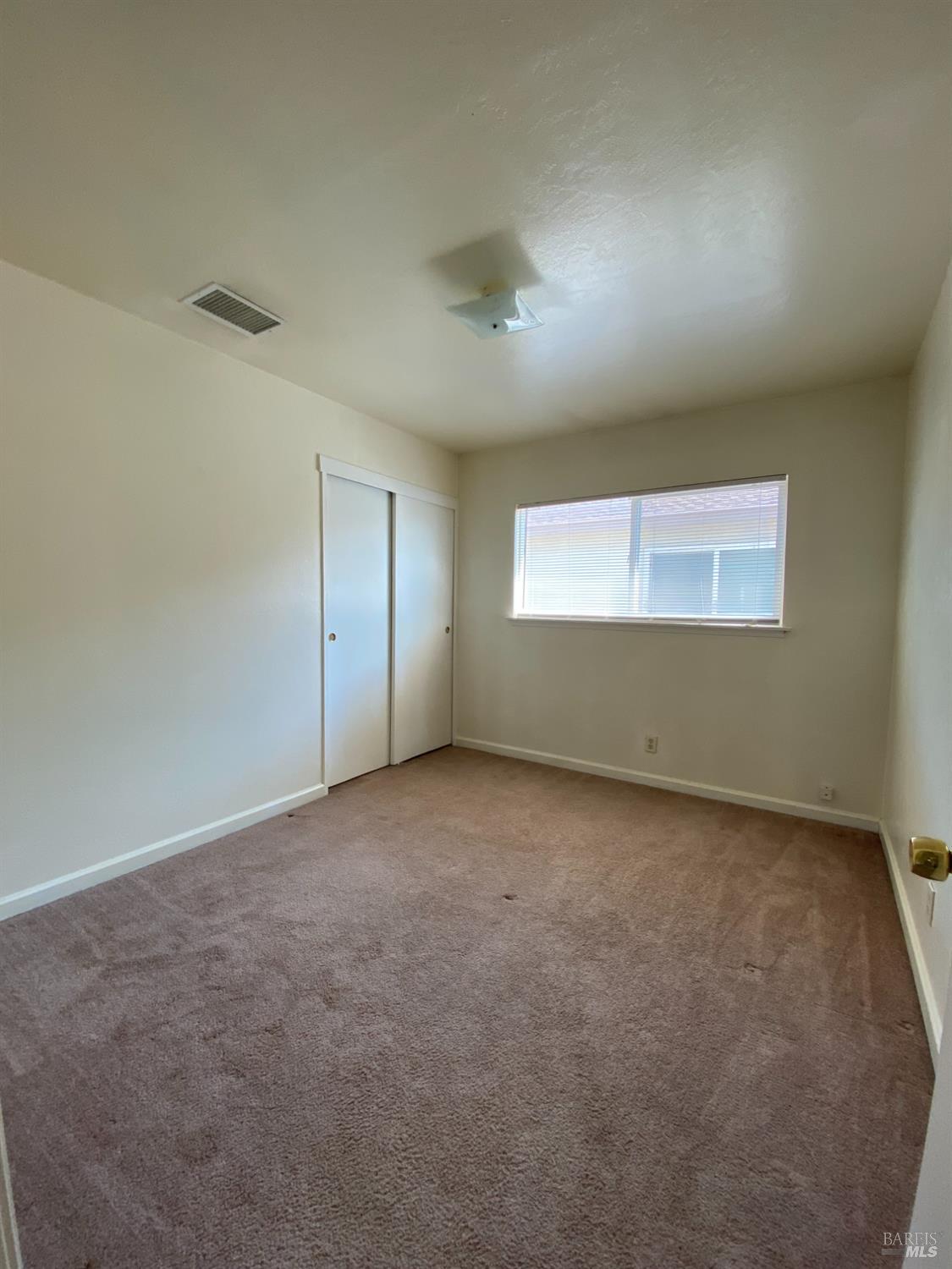 Detail Gallery Image 7 of 18 For 506 Nebraska St, Fairfield,  CA 94533 - 3 Beds | 2 Baths