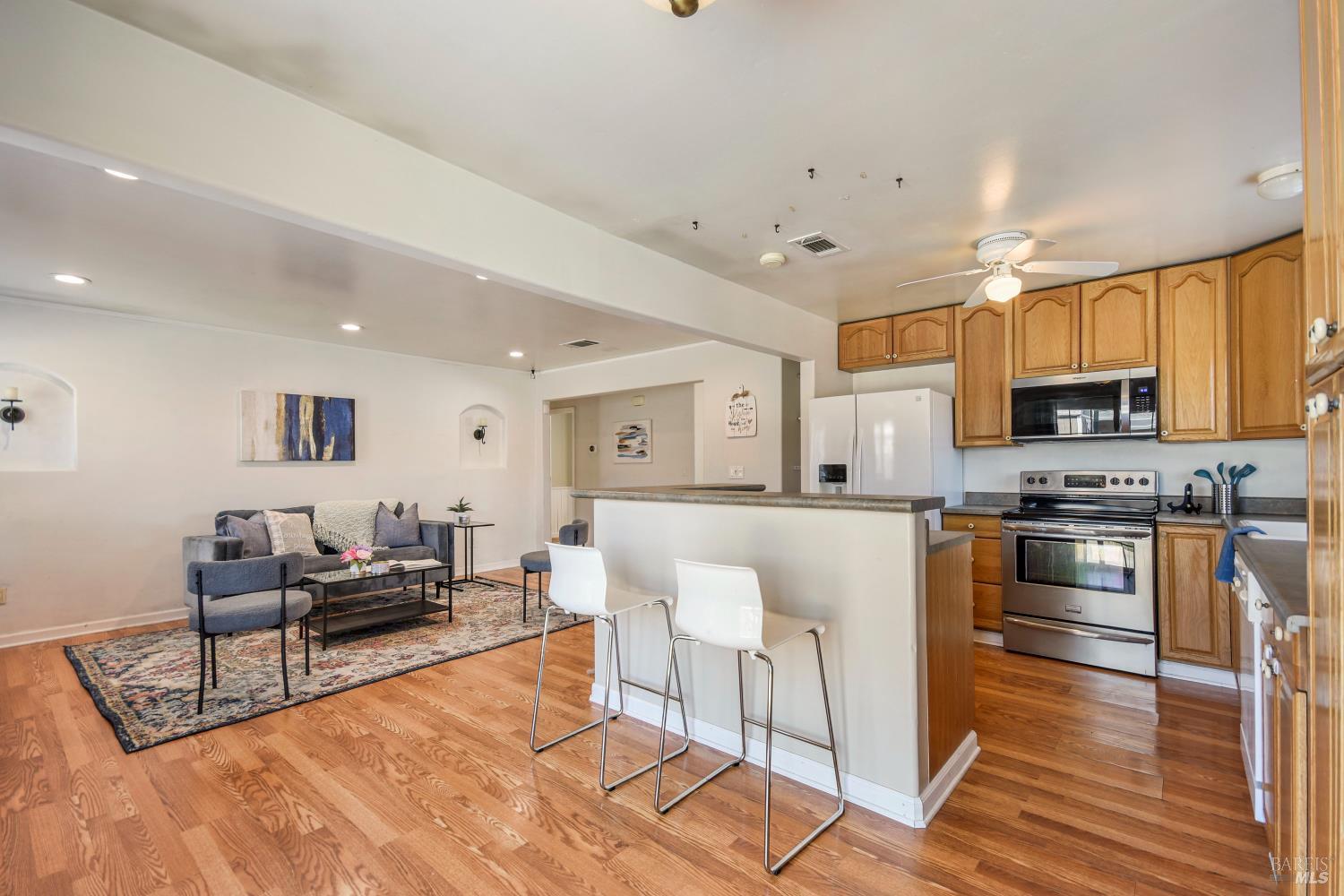 Detail Gallery Image 18 of 45 For 56 Terry Ln, Suisun City,  CA 94585 - 3 Beds | 2 Baths