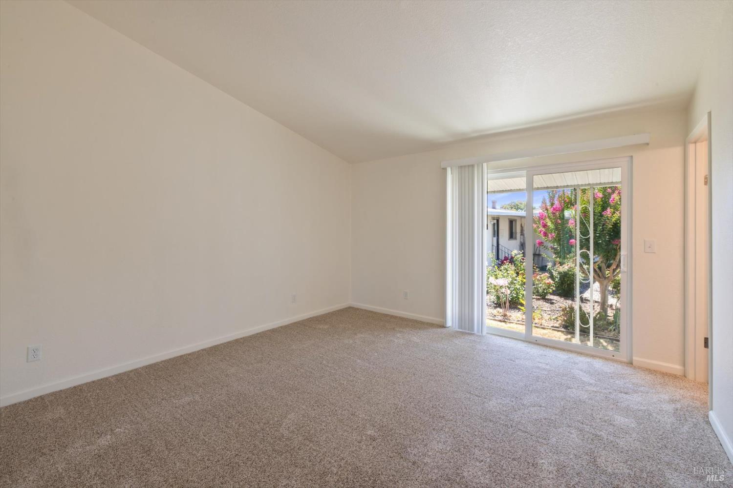 Detail Gallery Image 26 of 39 For 209 Shirley Ct 116, Napa,  CA 94558 - 2 Beds | 2 Baths