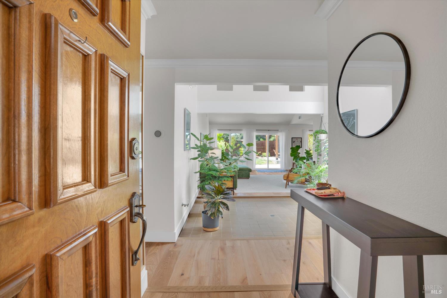 Detail Gallery Image 3 of 40 For 871 Hanlon Way, Benicia,  CA 94510 - 4 Beds | 2 Baths