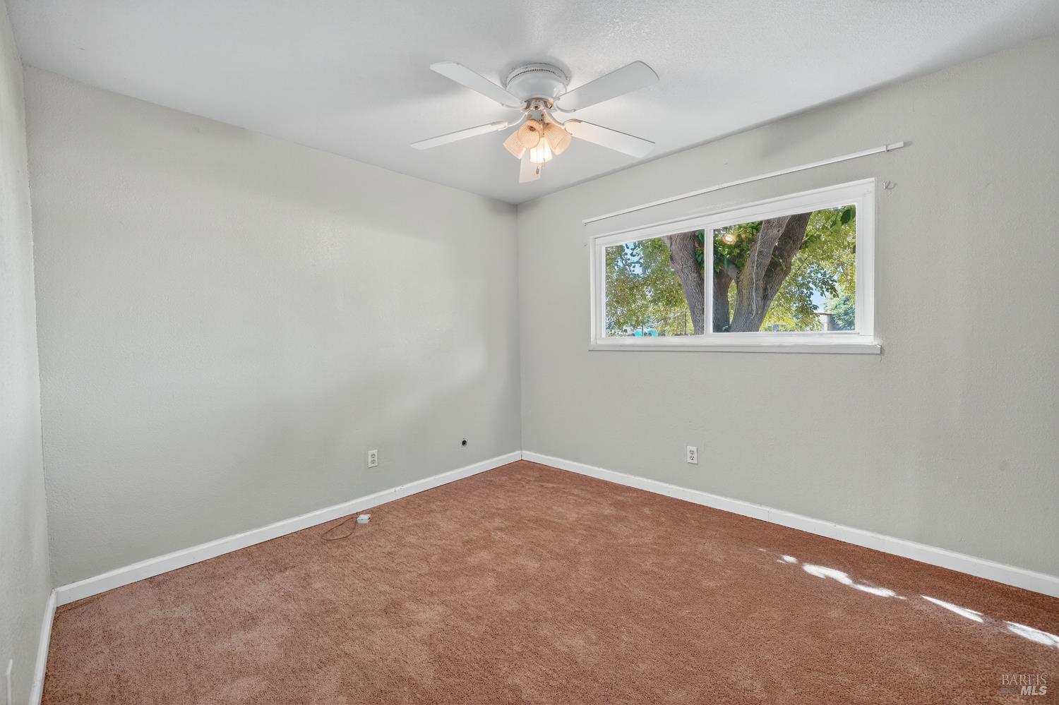 Detail Gallery Image 26 of 36 For 865 Camelia Dr, Dixon,  CA 95620 - 3 Beds | 1/1 Baths