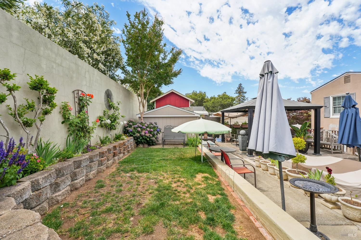 Detail Gallery Image 53 of 68 For 1072 Raymond Ave, Napa,  CA 94559 - 3 Beds | 1/1 Baths