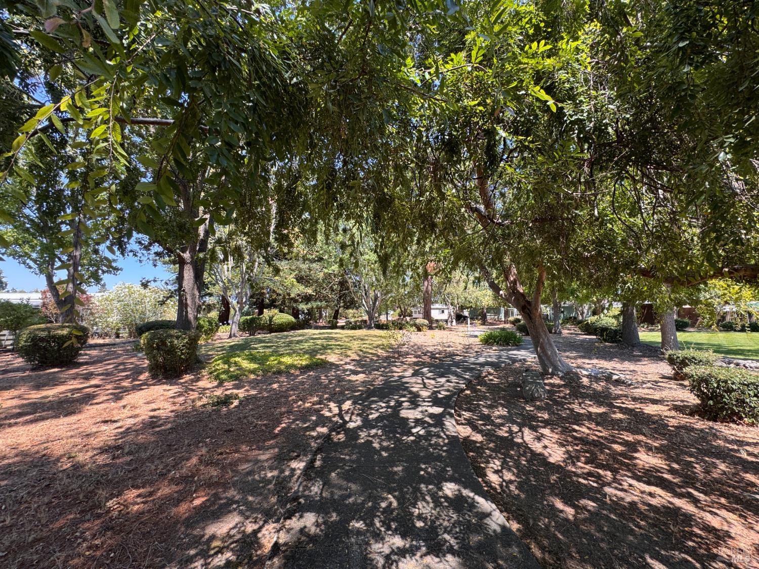 Detail Gallery Image 27 of 32 For 23 Westgate Cir, Santa Rosa,  CA 95401 - 2 Beds | 2 Baths