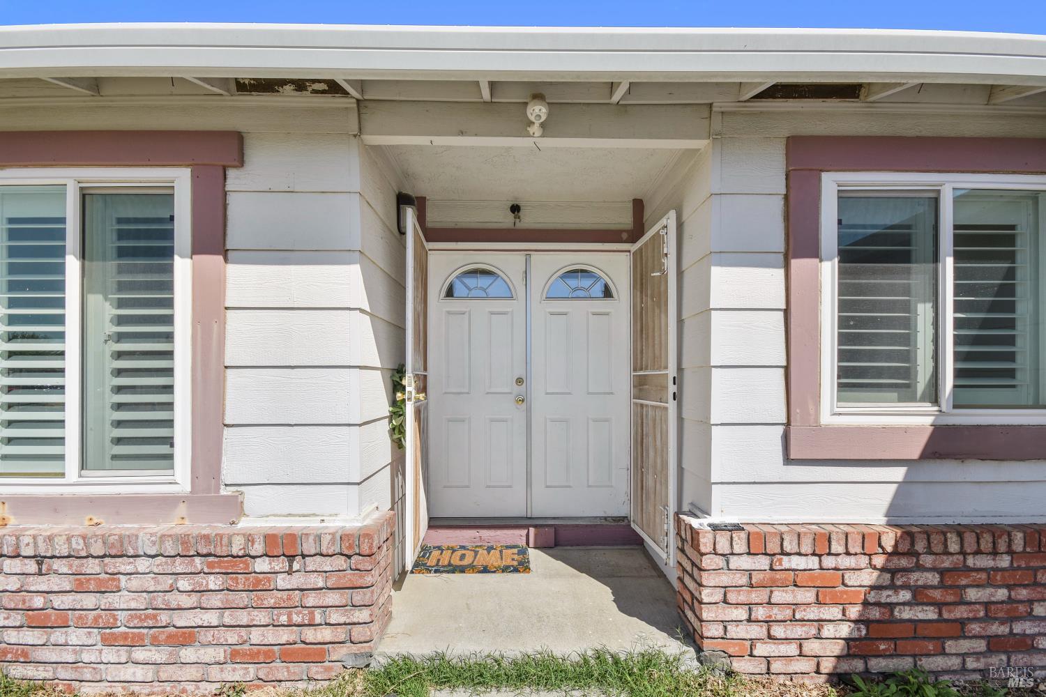 Detail Gallery Image 6 of 45 For 56 Terry Ln, Suisun City,  CA 94585 - 3 Beds | 2 Baths