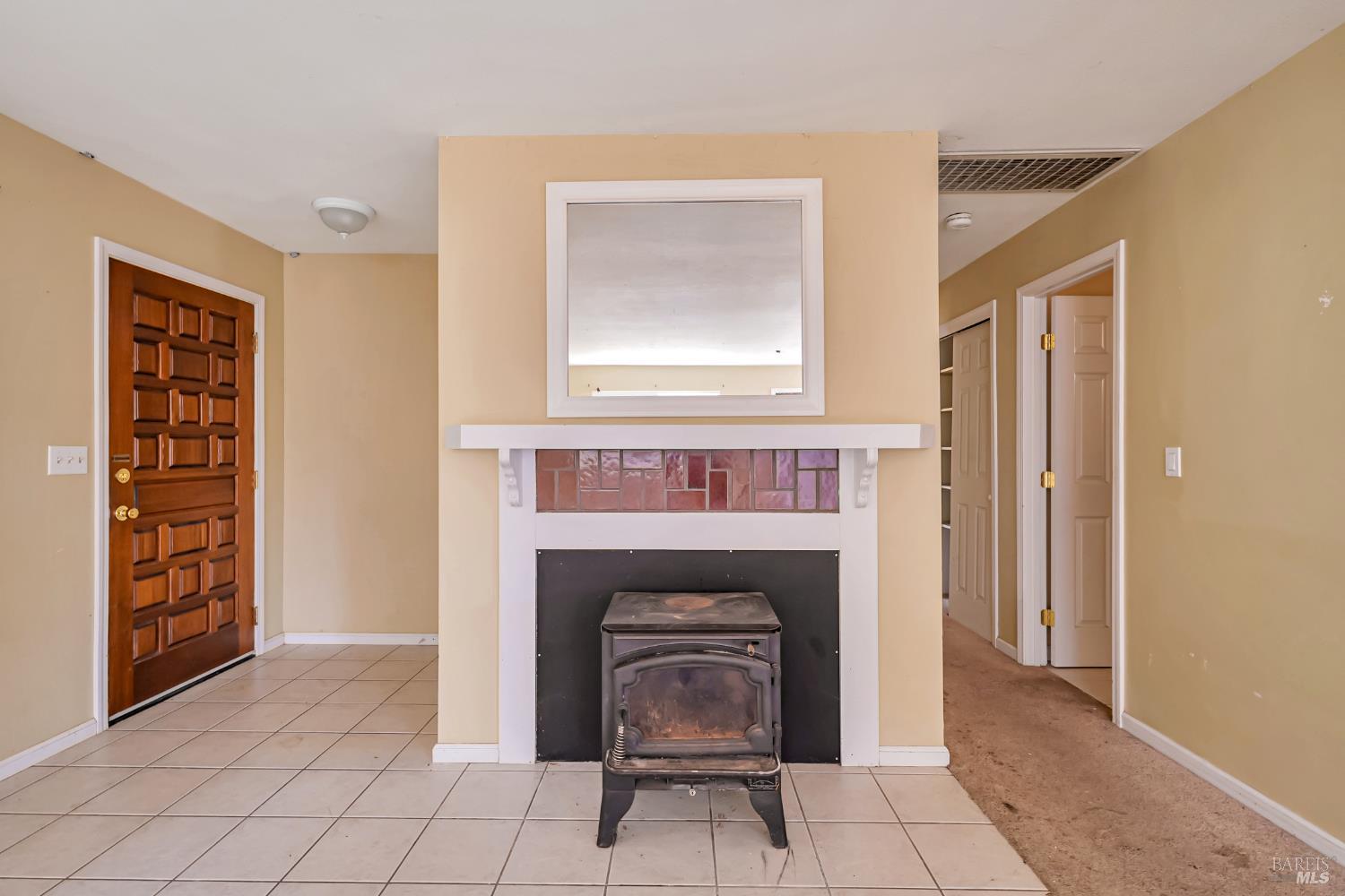 Detail Gallery Image 12 of 32 For 18569 Spyglass Rd, Hidden Valley Lake,  CA 95467 - 2 Beds | 2 Baths