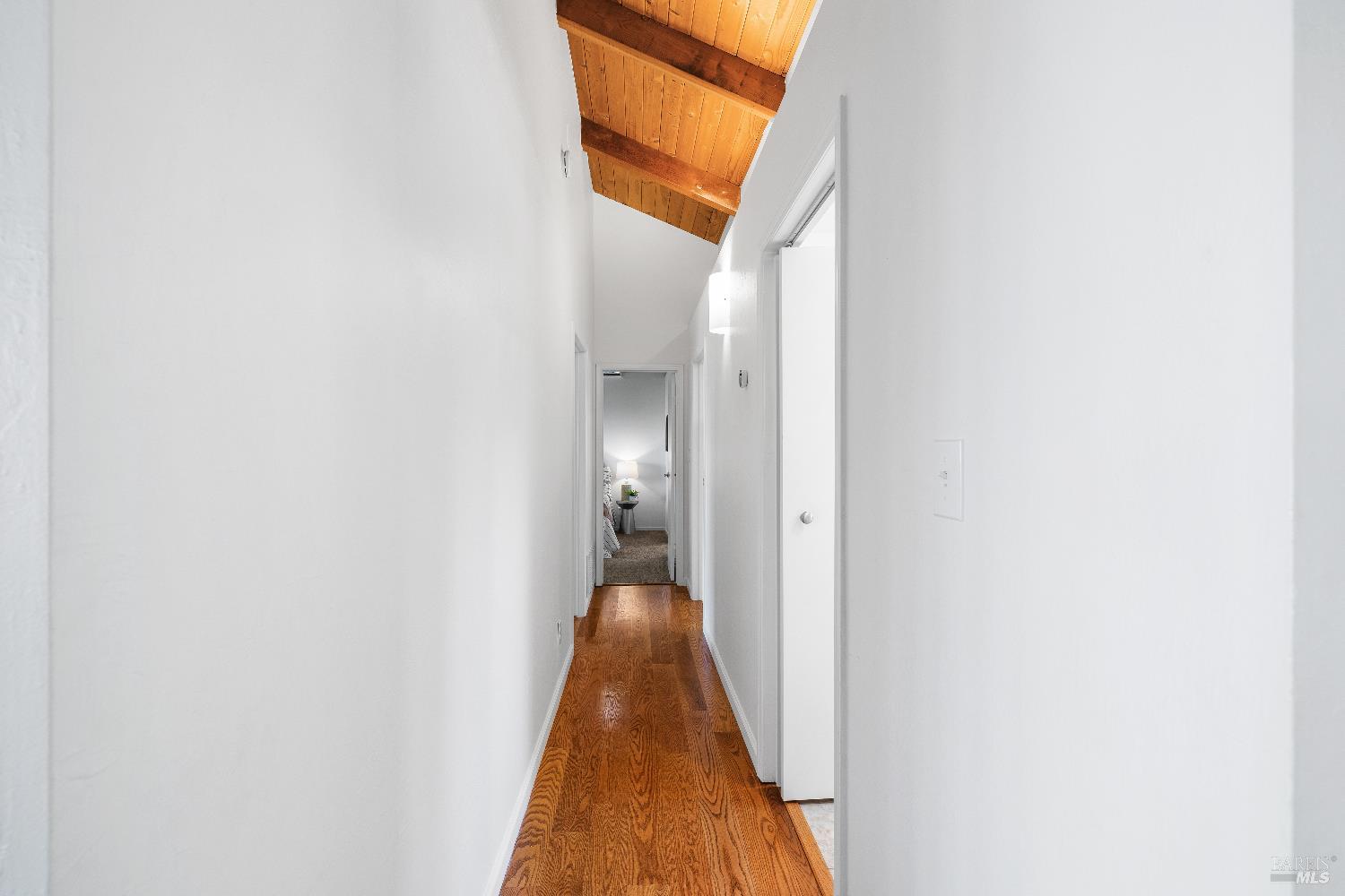 Detail Gallery Image 13 of 44 For 3051 Redwood Rd, Napa,  CA 94558 - 3 Beds | 4 Baths