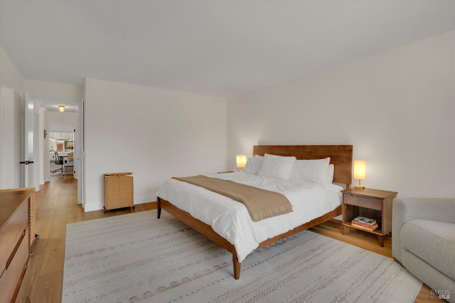 Detail Gallery Image 17 of 40 For 871 Hanlon Way, Benicia,  CA 94510 - 4 Beds | 2 Baths