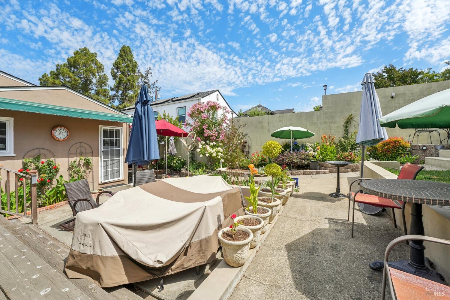 Detail Gallery Image 55 of 68 For 1072 Raymond Ave, Napa,  CA 94559 - 3 Beds | 1/1 Baths