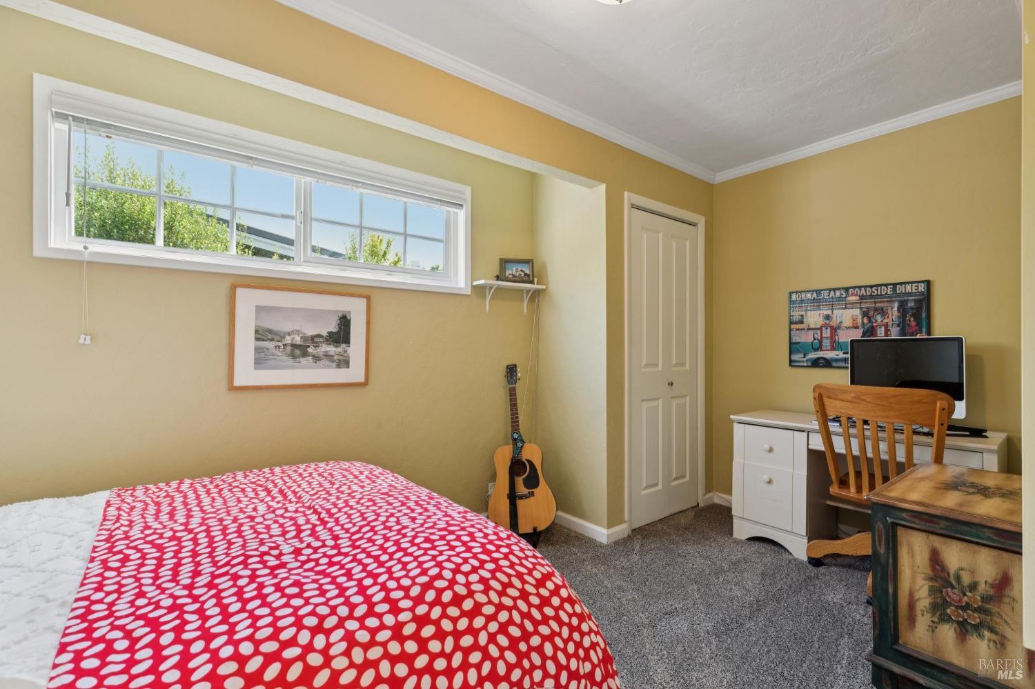 Detail Gallery Image 20 of 31 For 60 Ormond Ct, Novato,  CA 94947 - 3 Beds | 3 Baths