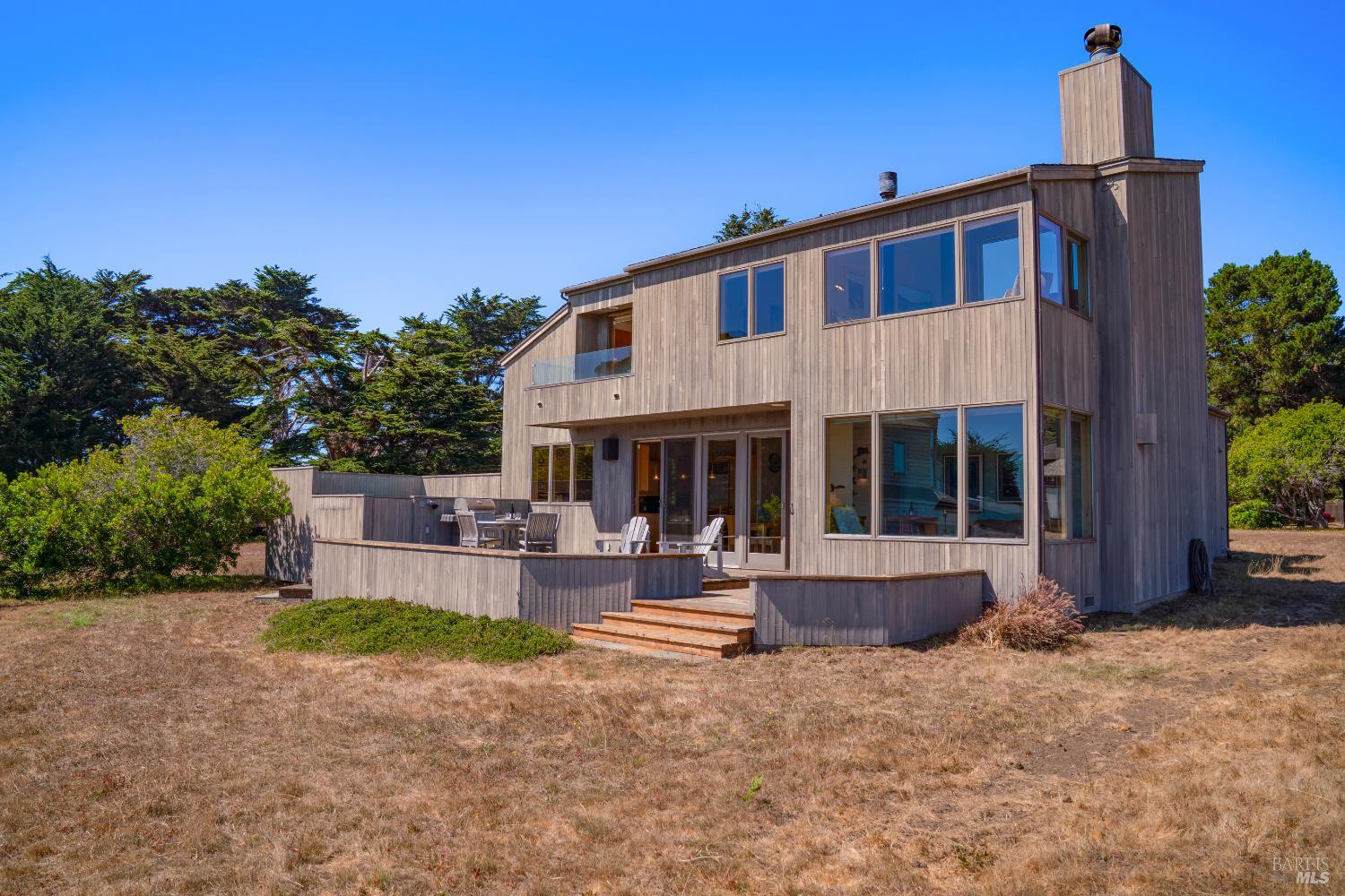 Detail Gallery Image 1 of 55 For 64 Whalers Reach Unkn, The Sea Ranch,  CA 95497 - 3 Beds | 2 Baths