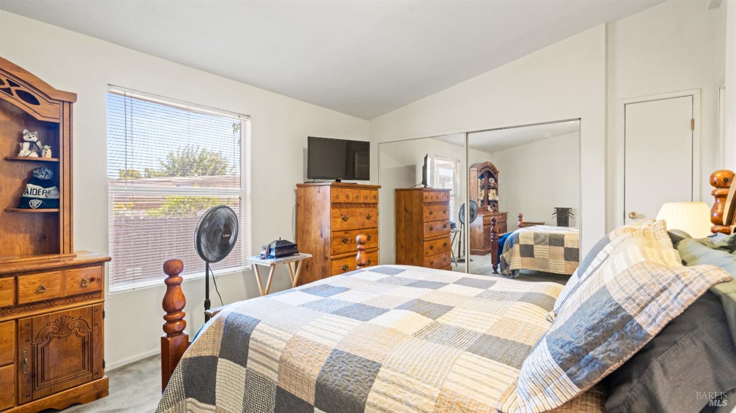 Detail Gallery Image 24 of 34 For 131 Del Paso Dr, Vacaville,  CA 95687 - 3 Beds | 2 Baths