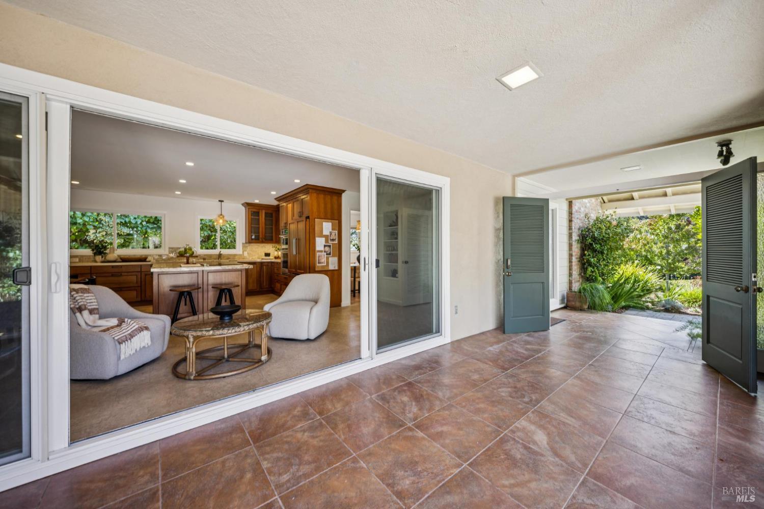 Detail Gallery Image 23 of 49 For 169 Kipling Dr, Mill Valley,  CA 94941 - 3 Beds | 2 Baths