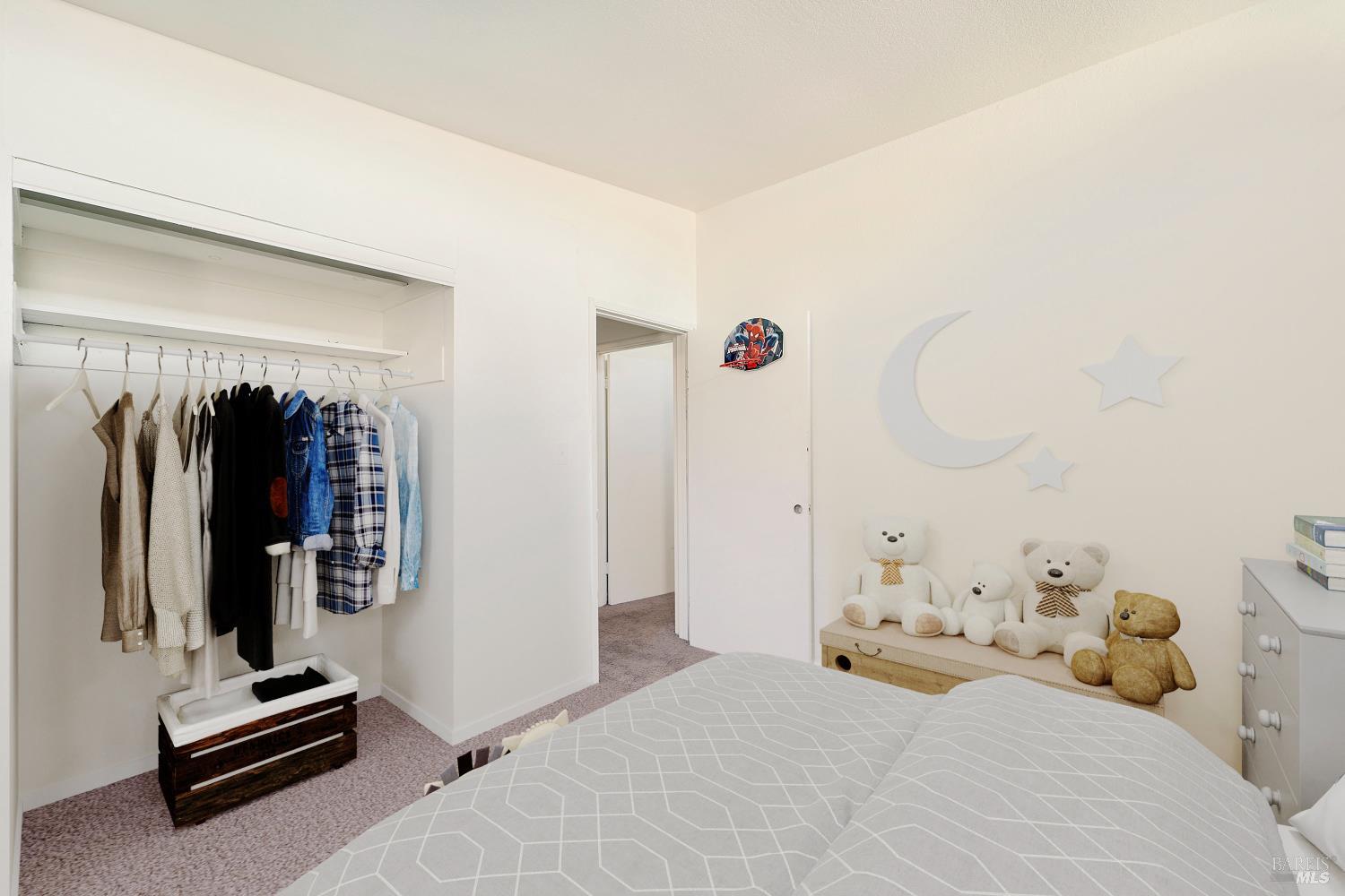 Detail Gallery Image 5 of 8 For 467 Baywood Dr, Vallejo,  CA 94591 - 3 Beds | 1 Baths
