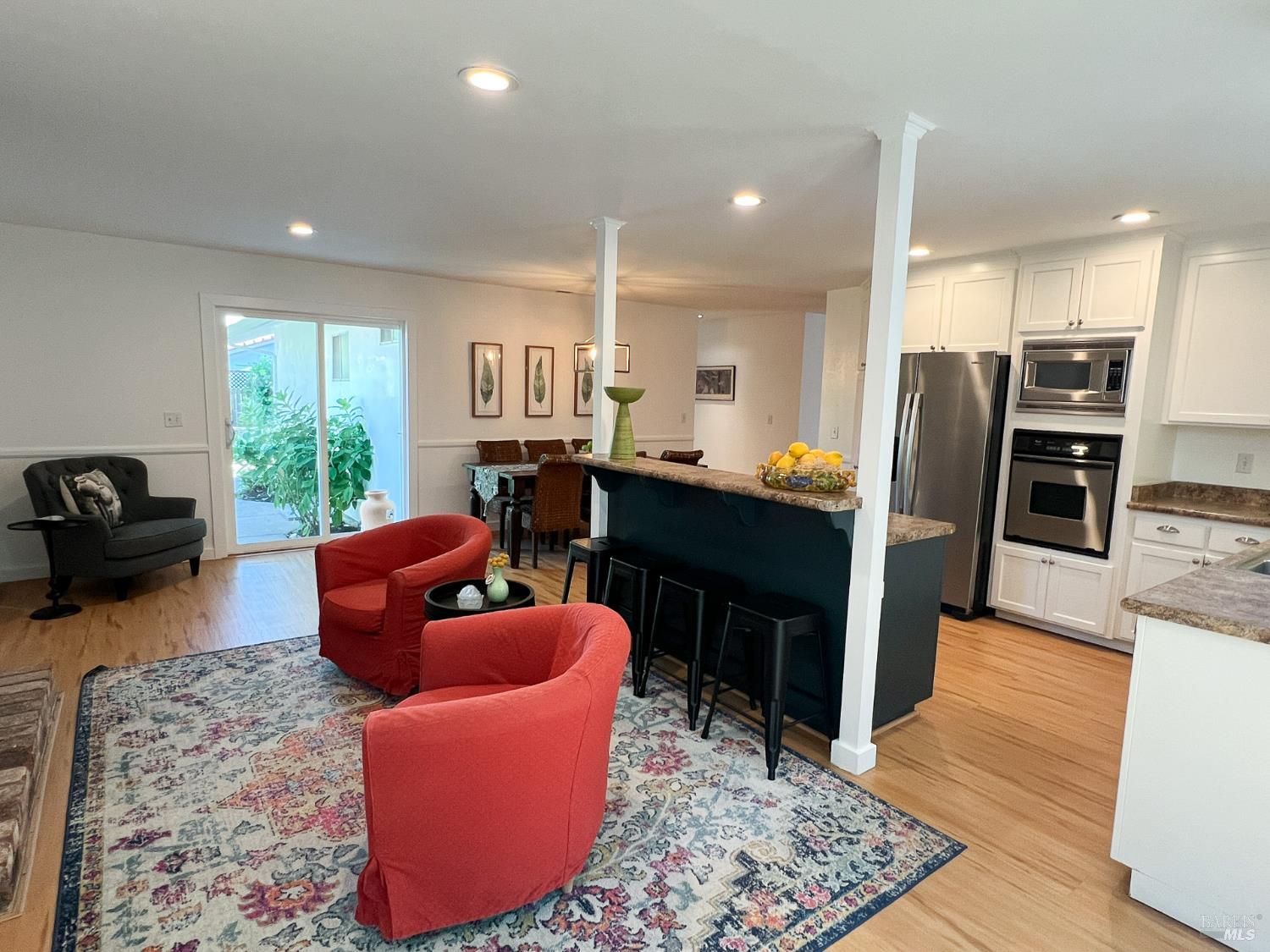 Detail Gallery Image 11 of 33 For 438 Crivelli Dr, Sonoma,  CA 95476 - 3 Beds | 2 Baths