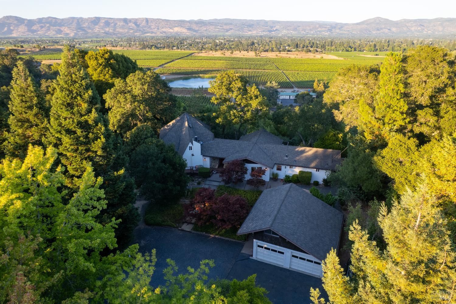 Detail Gallery Image 41 of 44 For 3051 Redwood Rd, Napa,  CA 94558 - 3 Beds | 4 Baths