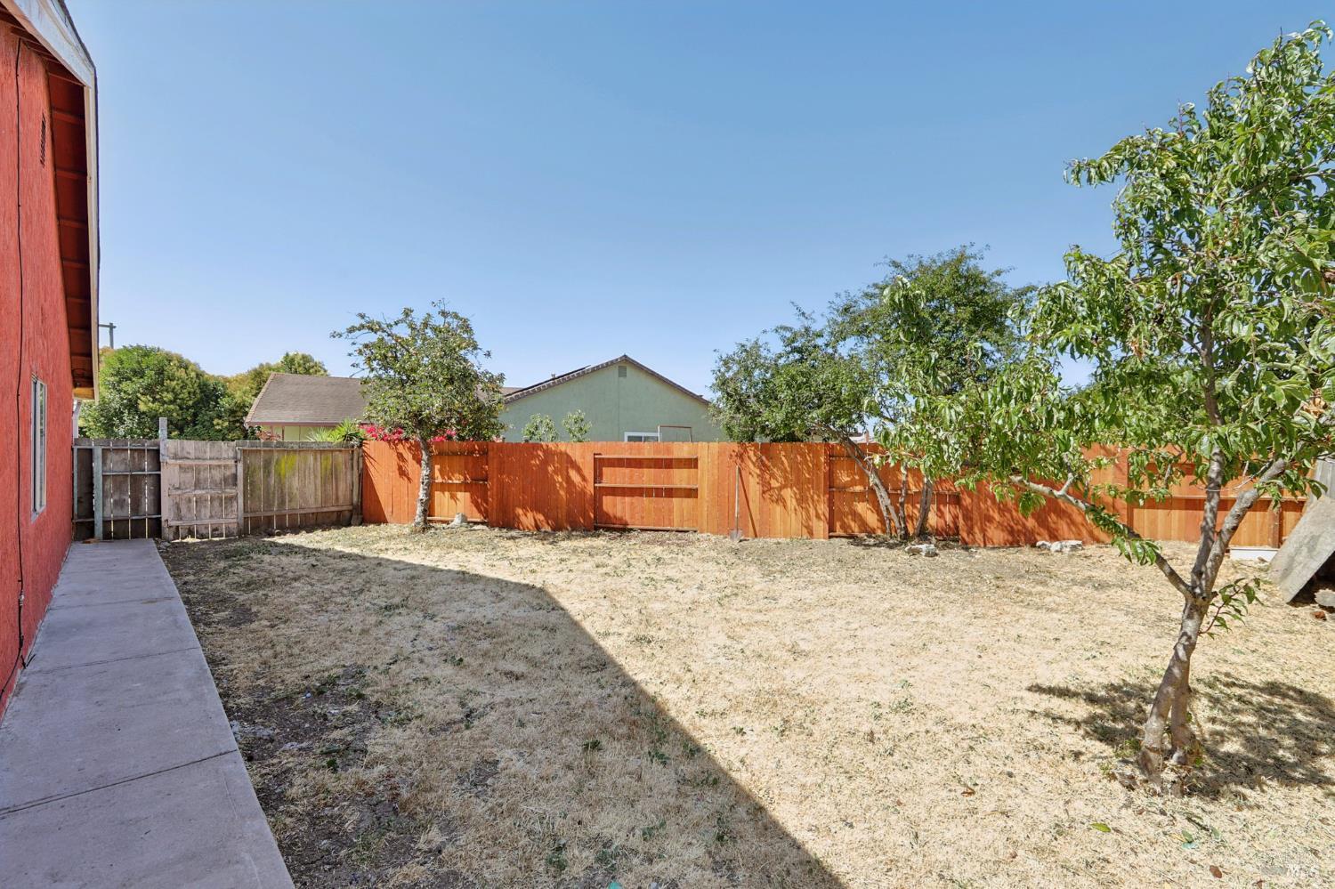 Detail Gallery Image 29 of 41 For 112 Lilac Ct, Vallejo,  CA 94589 - 3 Beds | 2 Baths