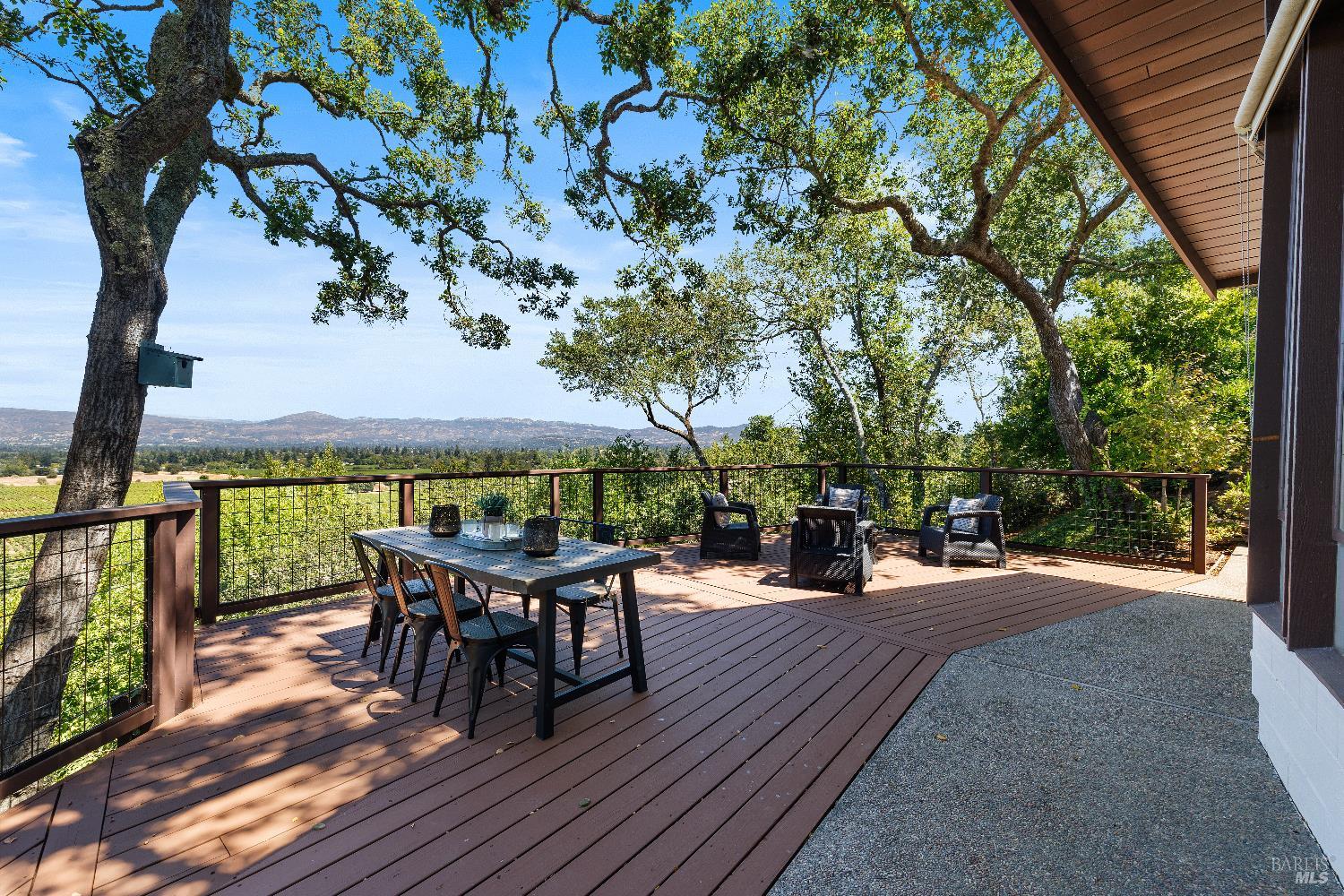 Detail Gallery Image 33 of 44 For 3051 Redwood Rd, Napa,  CA 94558 - 3 Beds | 4 Baths