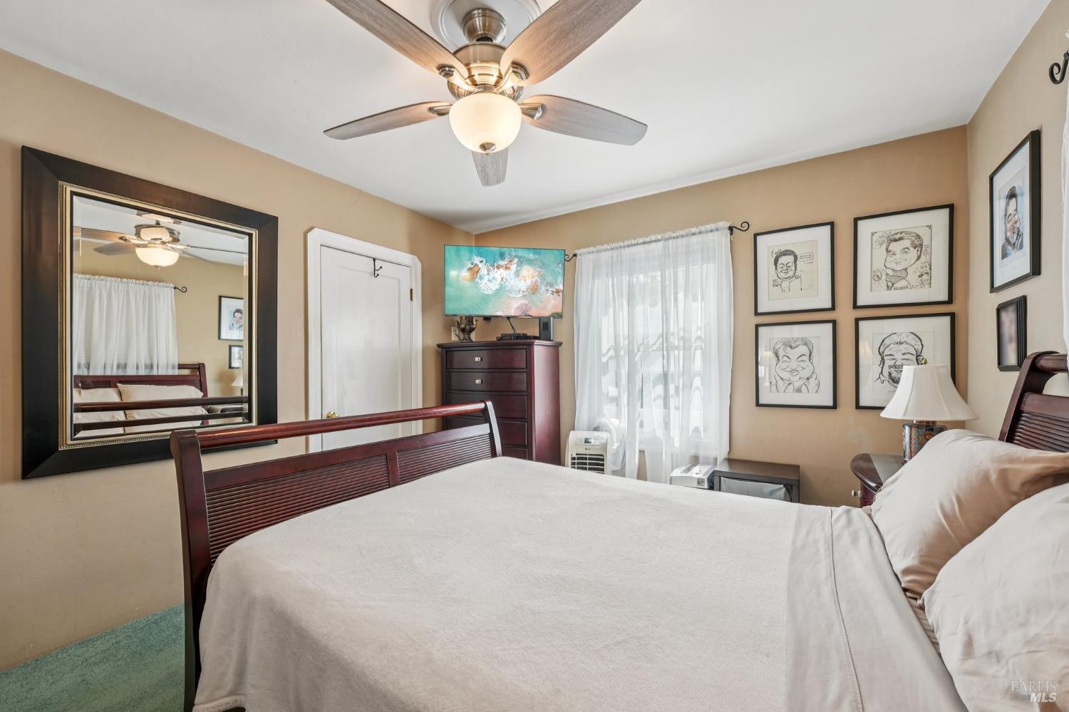 Detail Gallery Image 44 of 68 For 1072 Raymond Ave, Napa,  CA 94559 - 3 Beds | 1/1 Baths