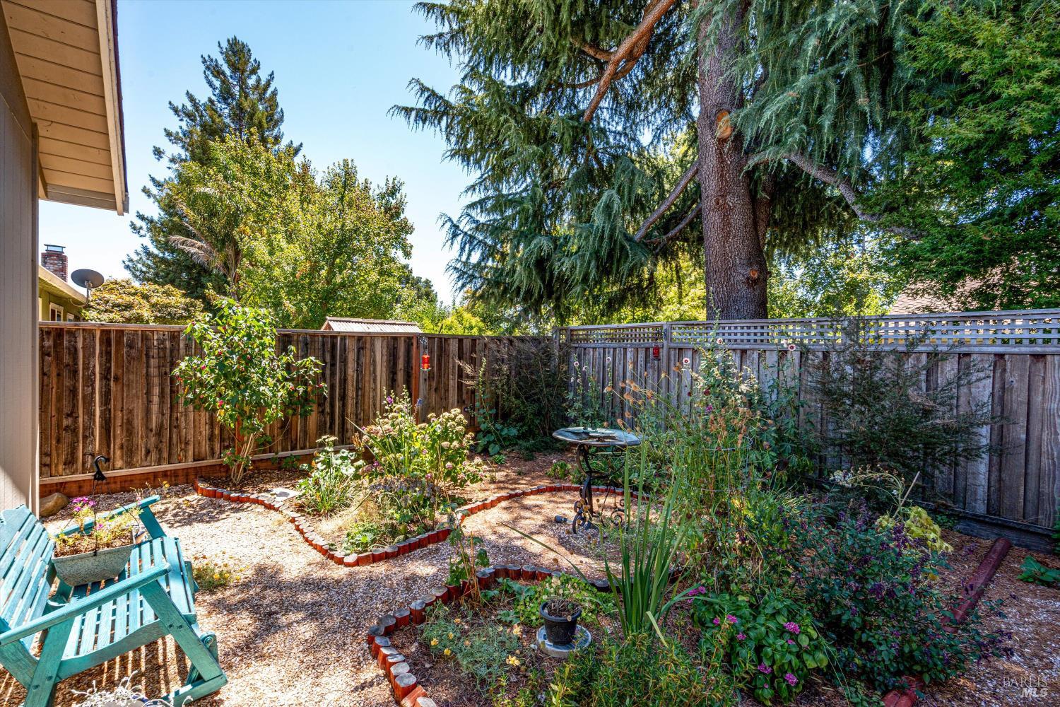 Detail Gallery Image 32 of 32 For 113 Sherwood Dr, Santa Rosa,  CA 95405 - 4 Beds | 2 Baths