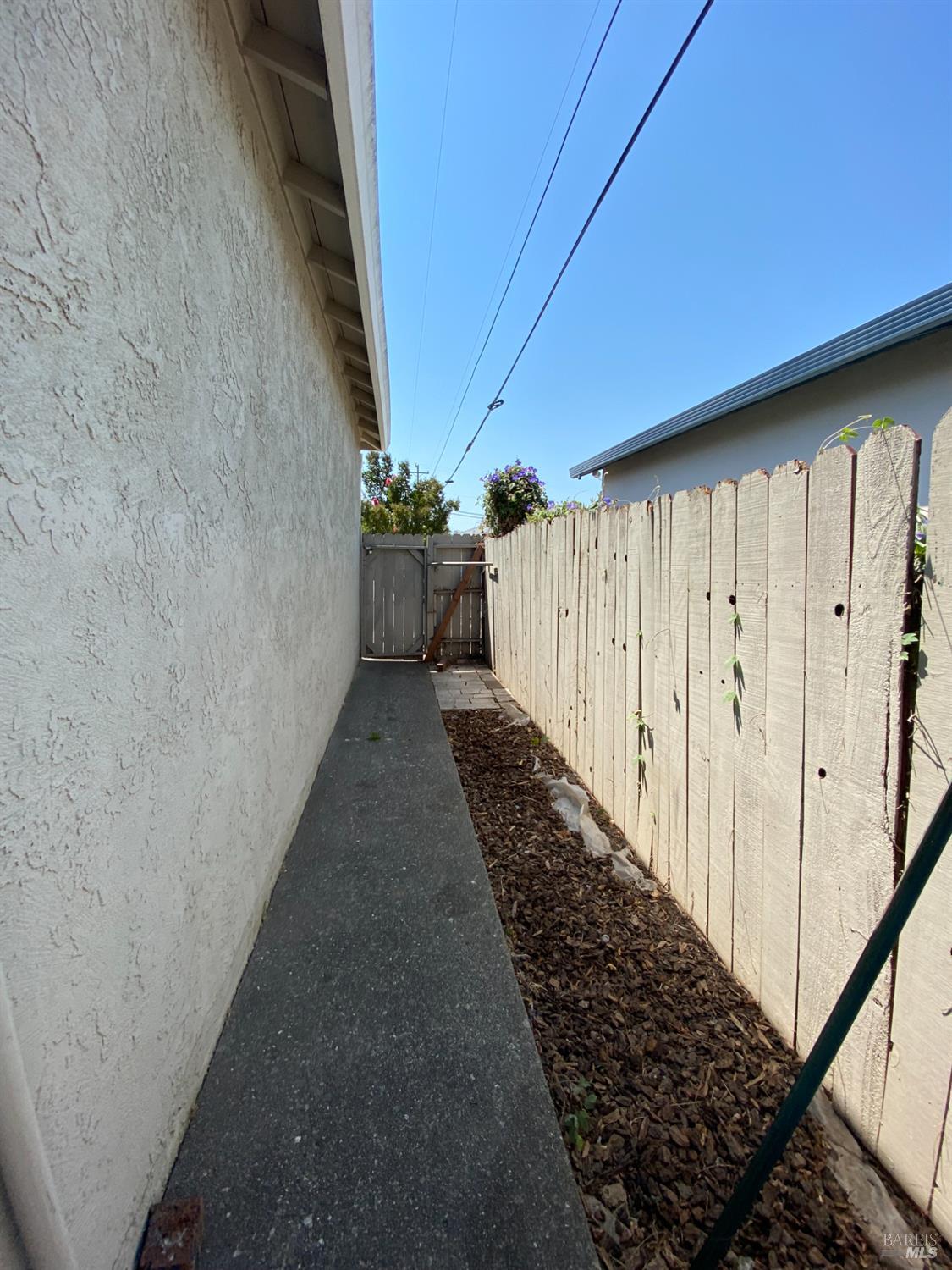 Detail Gallery Image 17 of 18 For 506 Nebraska St, Fairfield,  CA 94533 - 3 Beds | 2 Baths