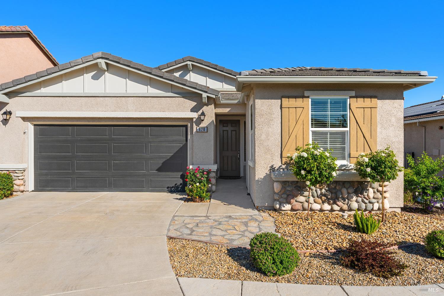 Detail Gallery Image 2 of 35 For 620 Hawk Ridge Dr, Rio Vista,  CA 94571 - 2 Beds | 2 Baths