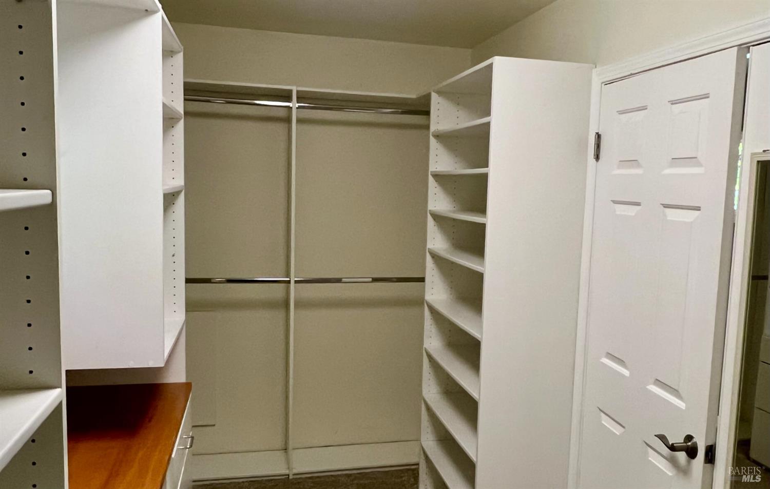 Detail Gallery Image 10 of 20 For 4403 Morse Ct, Napa,  CA 94558 - 2 Beds | 2 Baths