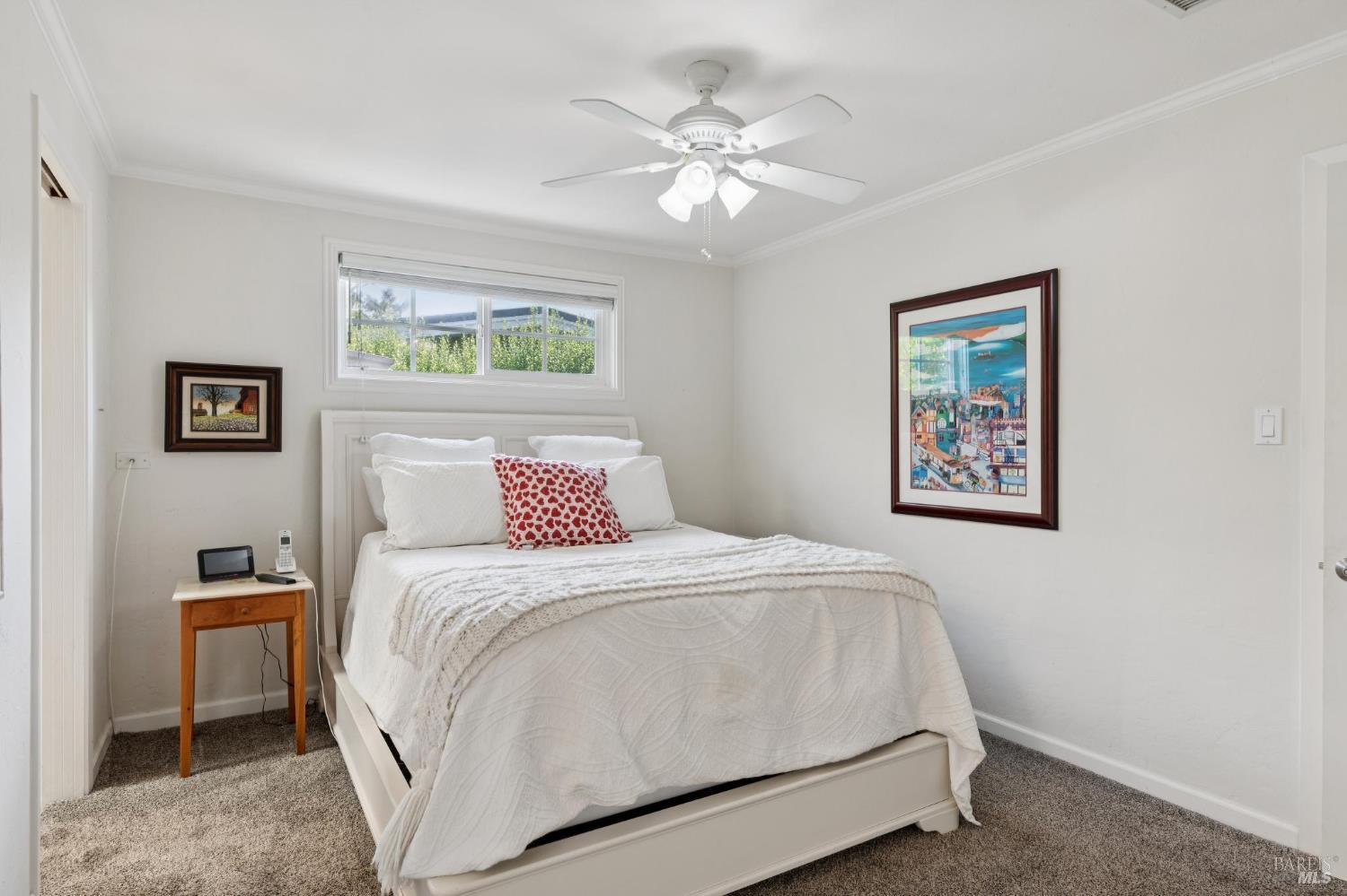 Detail Gallery Image 14 of 31 For 60 Ormond Ct, Novato,  CA 94947 - 3 Beds | 3 Baths