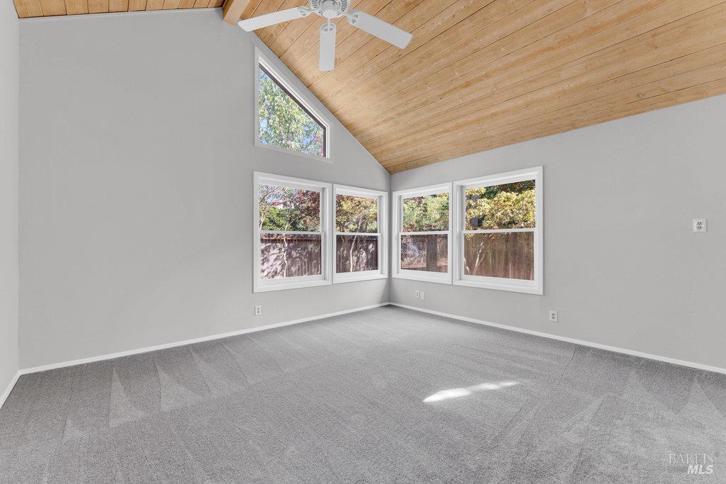 Detail Gallery Image 31 of 66 For 564 Willow Ct, Benicia,  CA 94510 - 2 Beds | 2 Baths