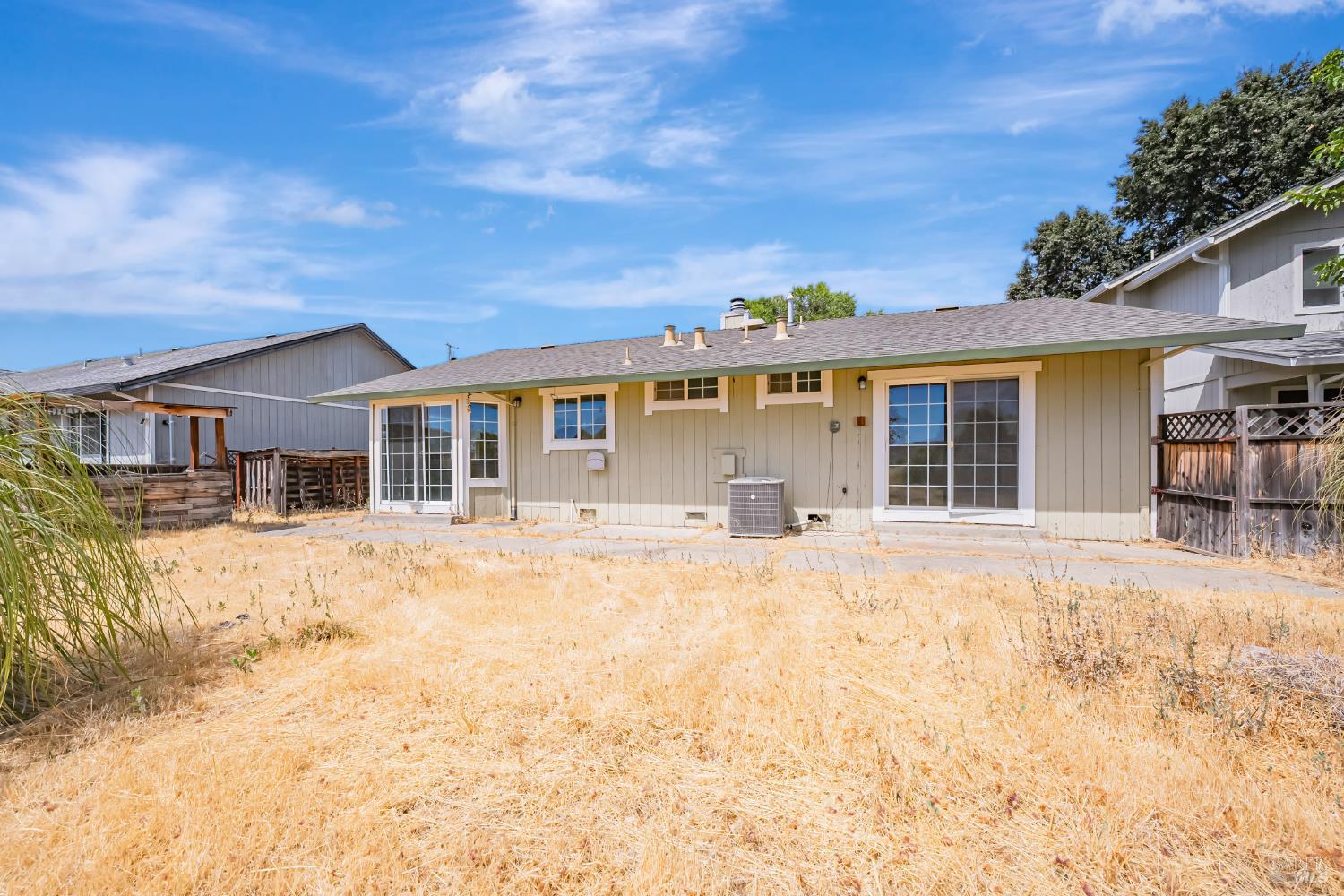 Detail Gallery Image 27 of 32 For 18569 Spyglass Rd, Hidden Valley Lake,  CA 95467 - 2 Beds | 2 Baths