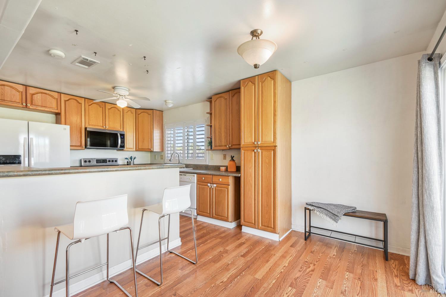 Detail Gallery Image 15 of 45 For 56 Terry Ln, Suisun City,  CA 94585 - 3 Beds | 2 Baths