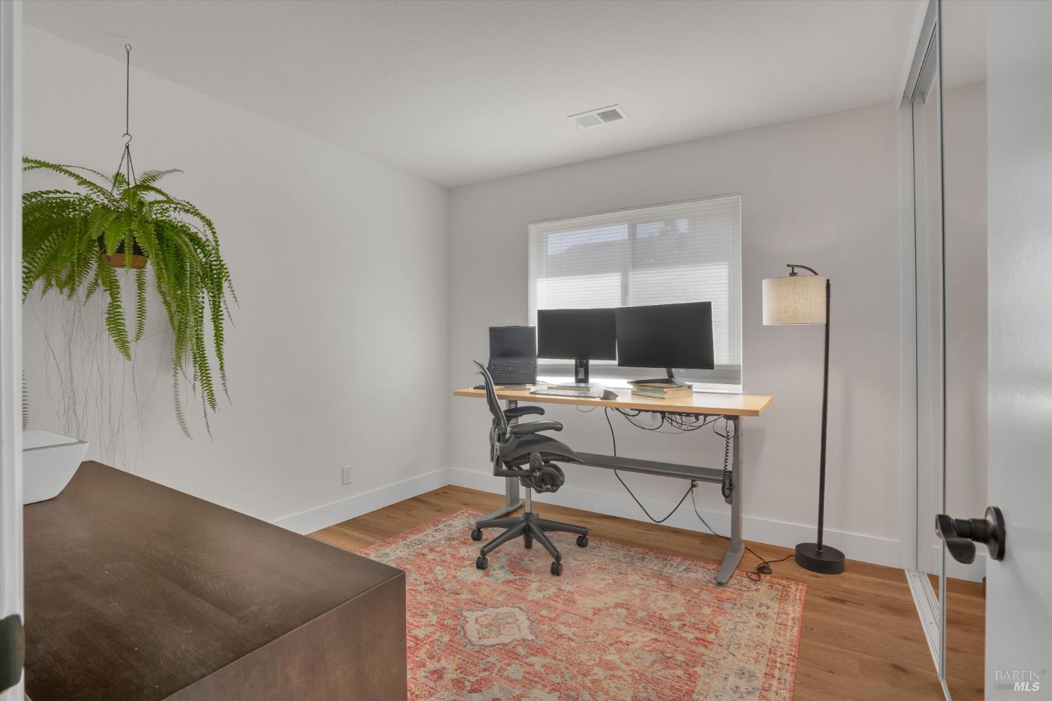 Detail Gallery Image 21 of 40 For 871 Hanlon Way, Benicia,  CA 94510 - 4 Beds | 2 Baths