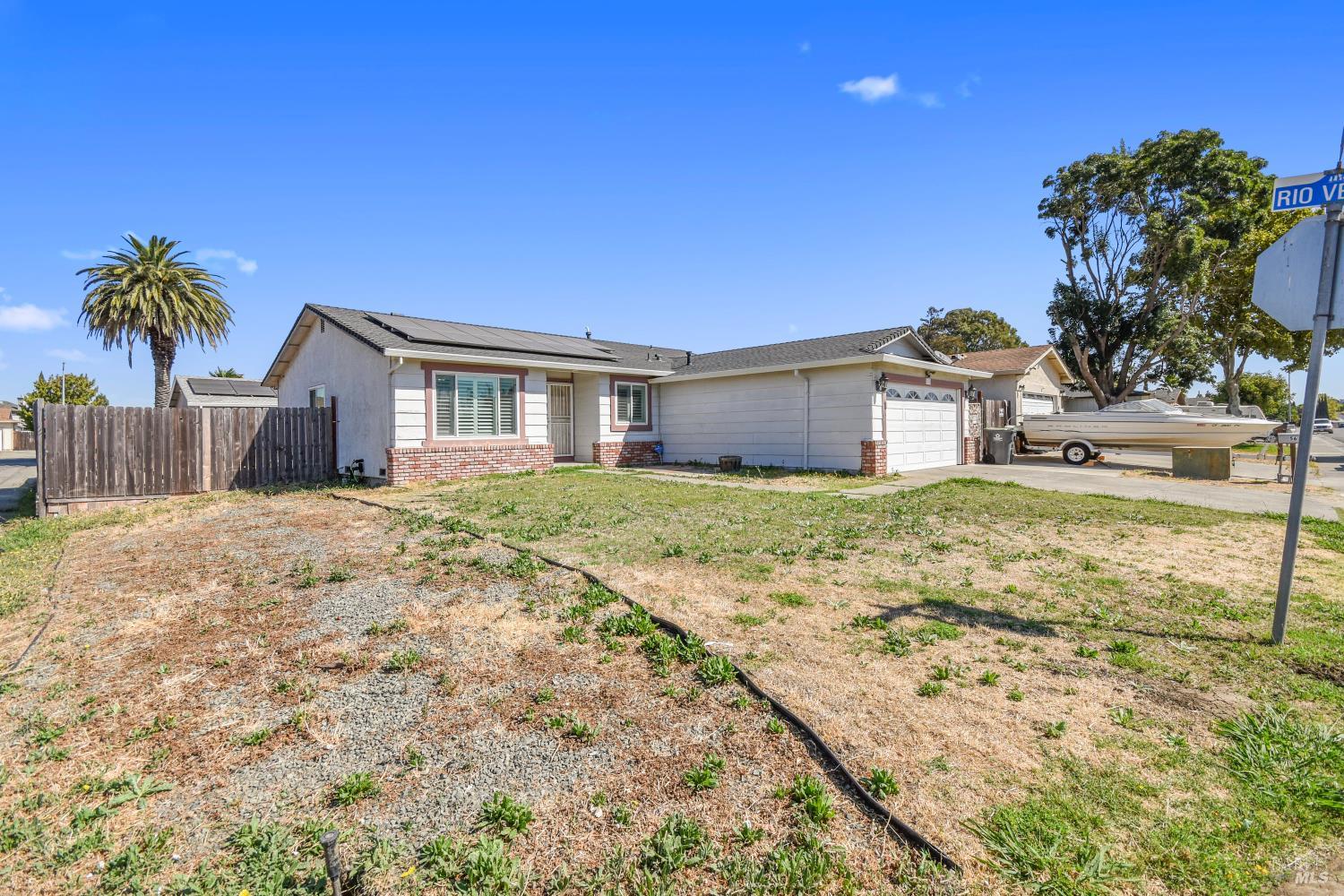 Detail Gallery Image 2 of 45 For 56 Terry Ln, Suisun City,  CA 94585 - 3 Beds | 2 Baths
