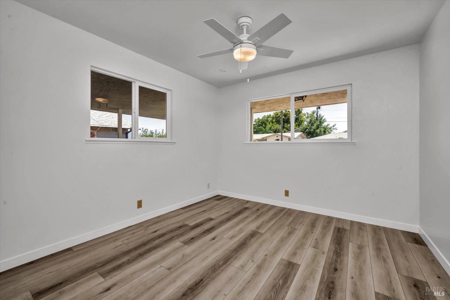 Detail Gallery Image 10 of 16 For 70 Lupoyoma Ave, Lakeport,  CA 95453 - 2 Beds | 1 Baths