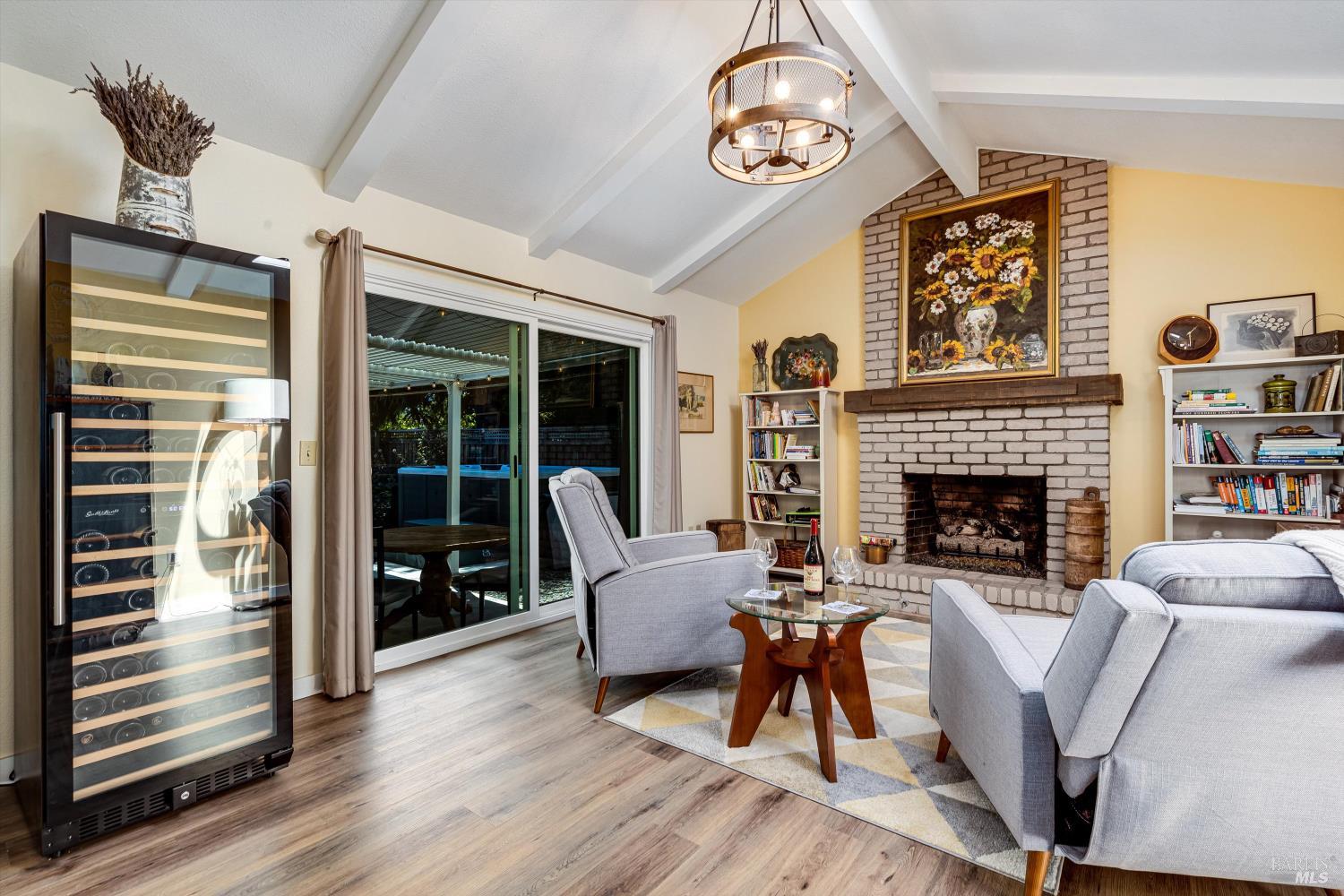 Detail Gallery Image 16 of 32 For 113 Sherwood Dr, Santa Rosa,  CA 95405 - 4 Beds | 2 Baths