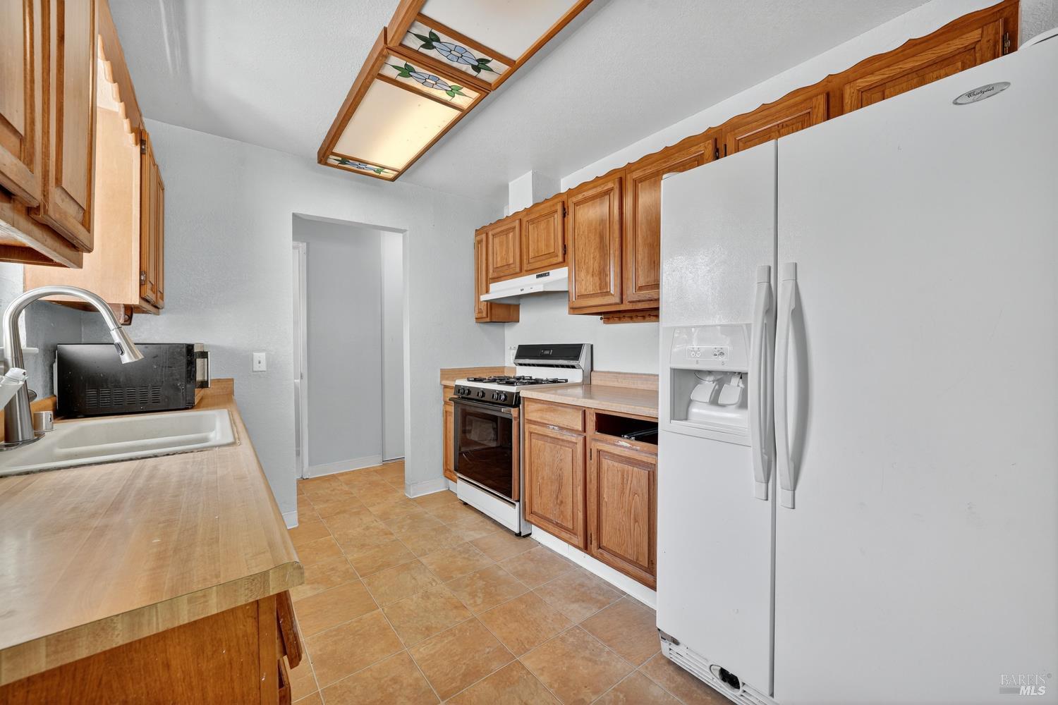 Detail Gallery Image 13 of 36 For 865 Camelia Dr, Dixon,  CA 95620 - 3 Beds | 1/1 Baths