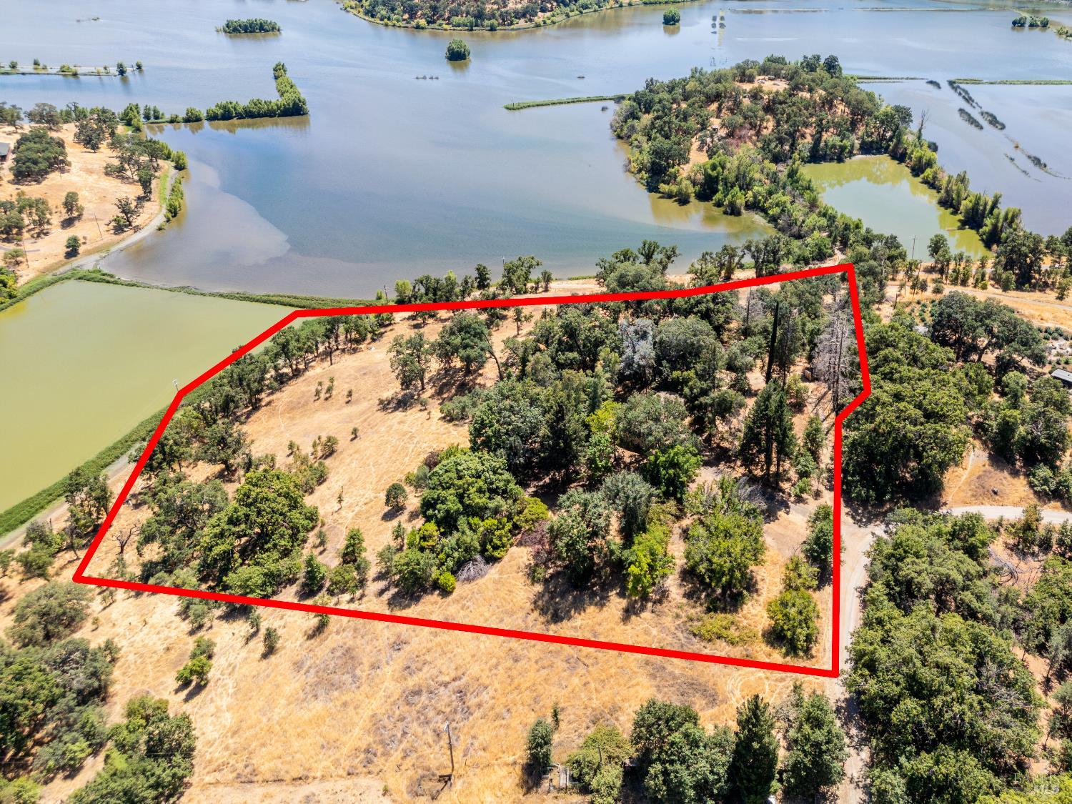 Detail Gallery Image 23 of 25 For 1409 W State Highway 20 Hwy, Upper Lake,  CA 95485 - 3 Beds | 2 Baths