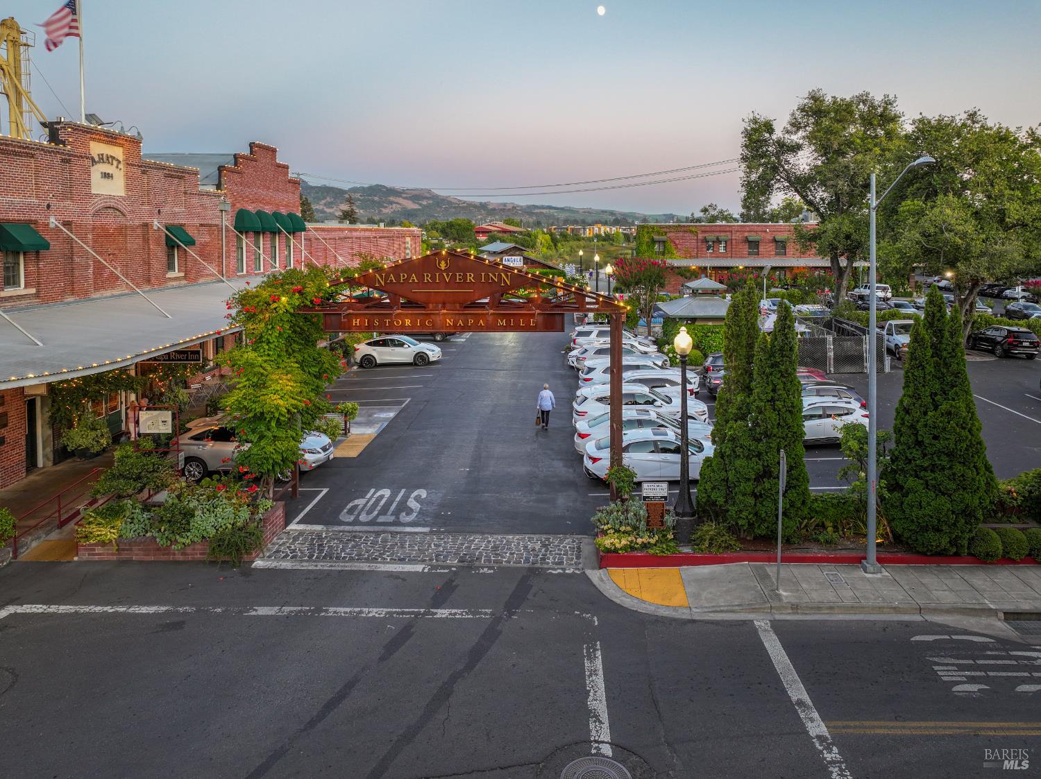 Detail Gallery Image 71 of 74 For 1545 Oak St, Napa,  CA 94559 - 2 Beds | 2 Baths
