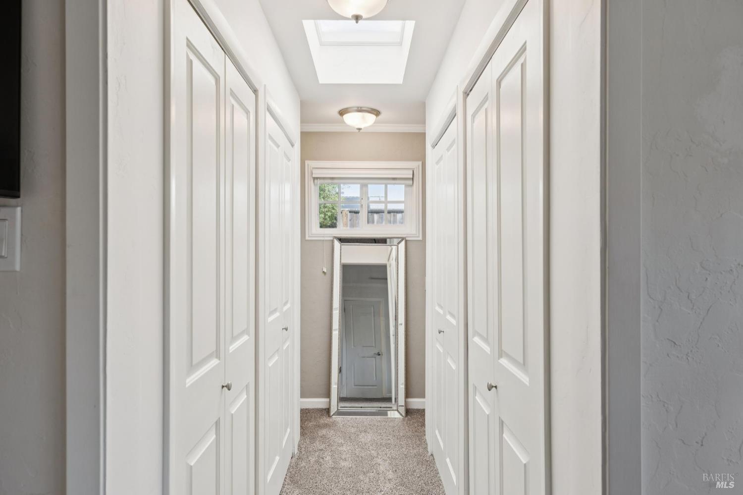 Detail Gallery Image 18 of 31 For 60 Ormond Ct, Novato,  CA 94947 - 3 Beds | 3 Baths