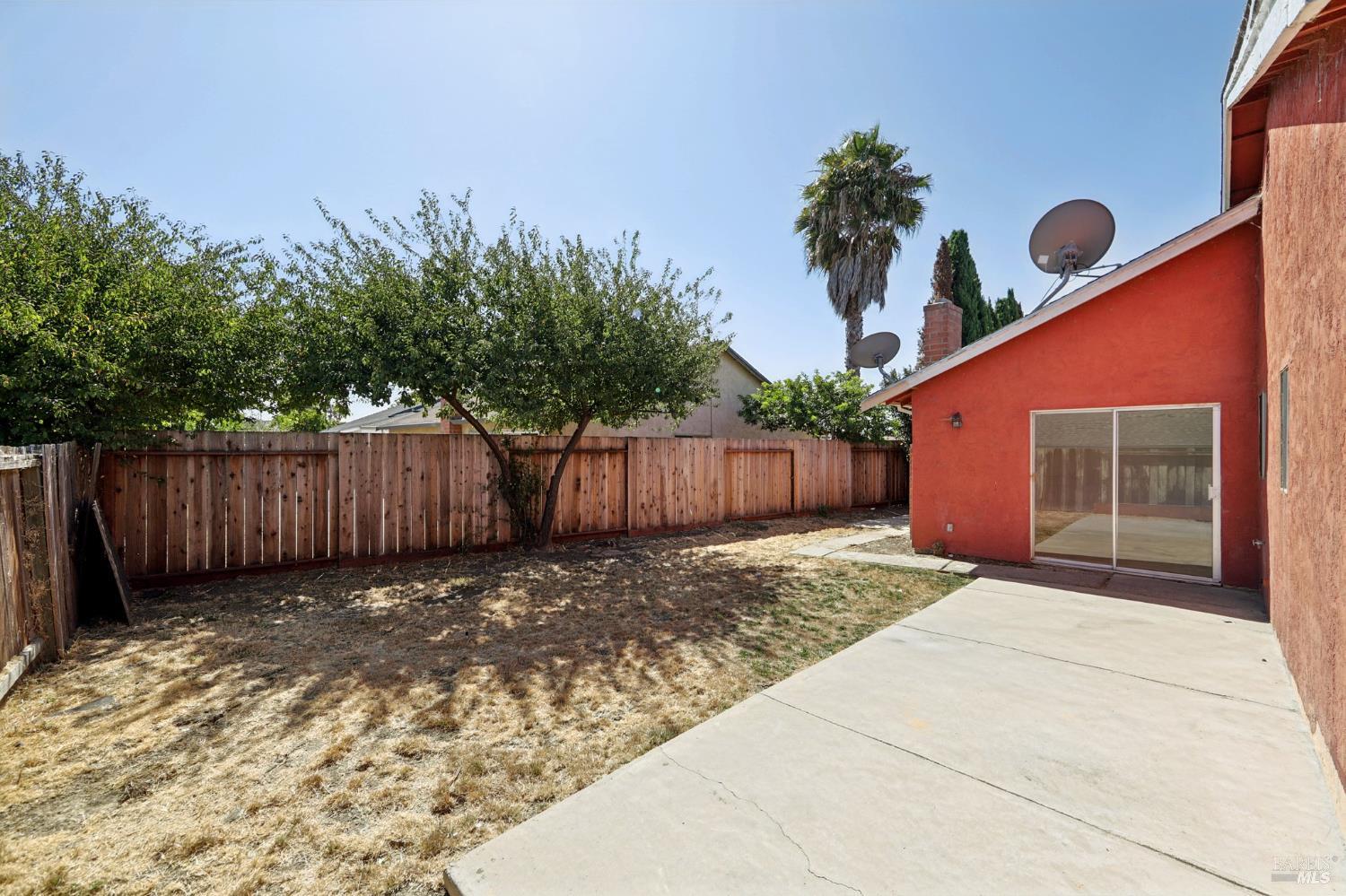 Detail Gallery Image 27 of 41 For 112 Lilac Ct, Vallejo,  CA 94589 - 3 Beds | 2 Baths