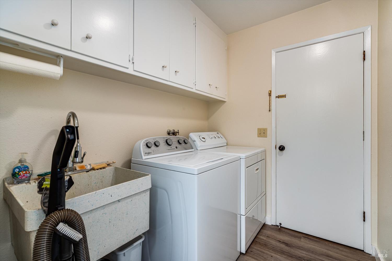Detail Gallery Image 26 of 32 For 113 Sherwood Dr, Santa Rosa,  CA 95405 - 4 Beds | 2 Baths