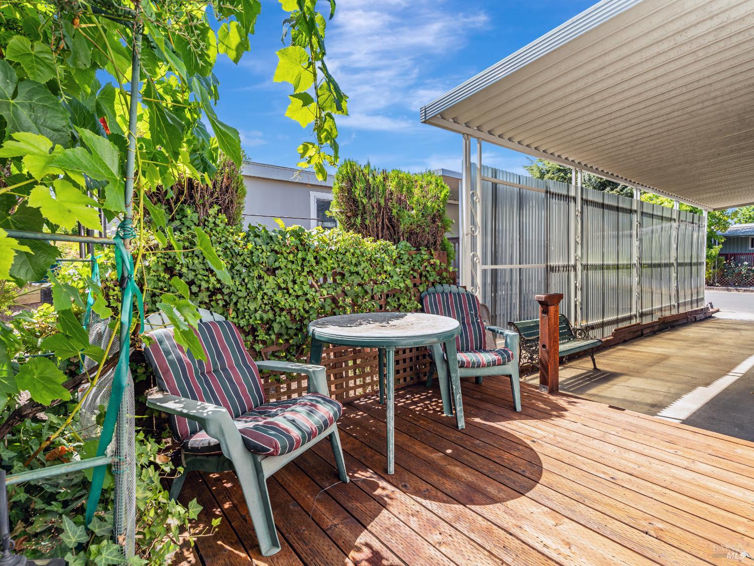 Detail Gallery Image 16 of 20 For 48 Cardinal Way, Santa Rosa,  CA 95409 - 2 Beds | 2 Baths