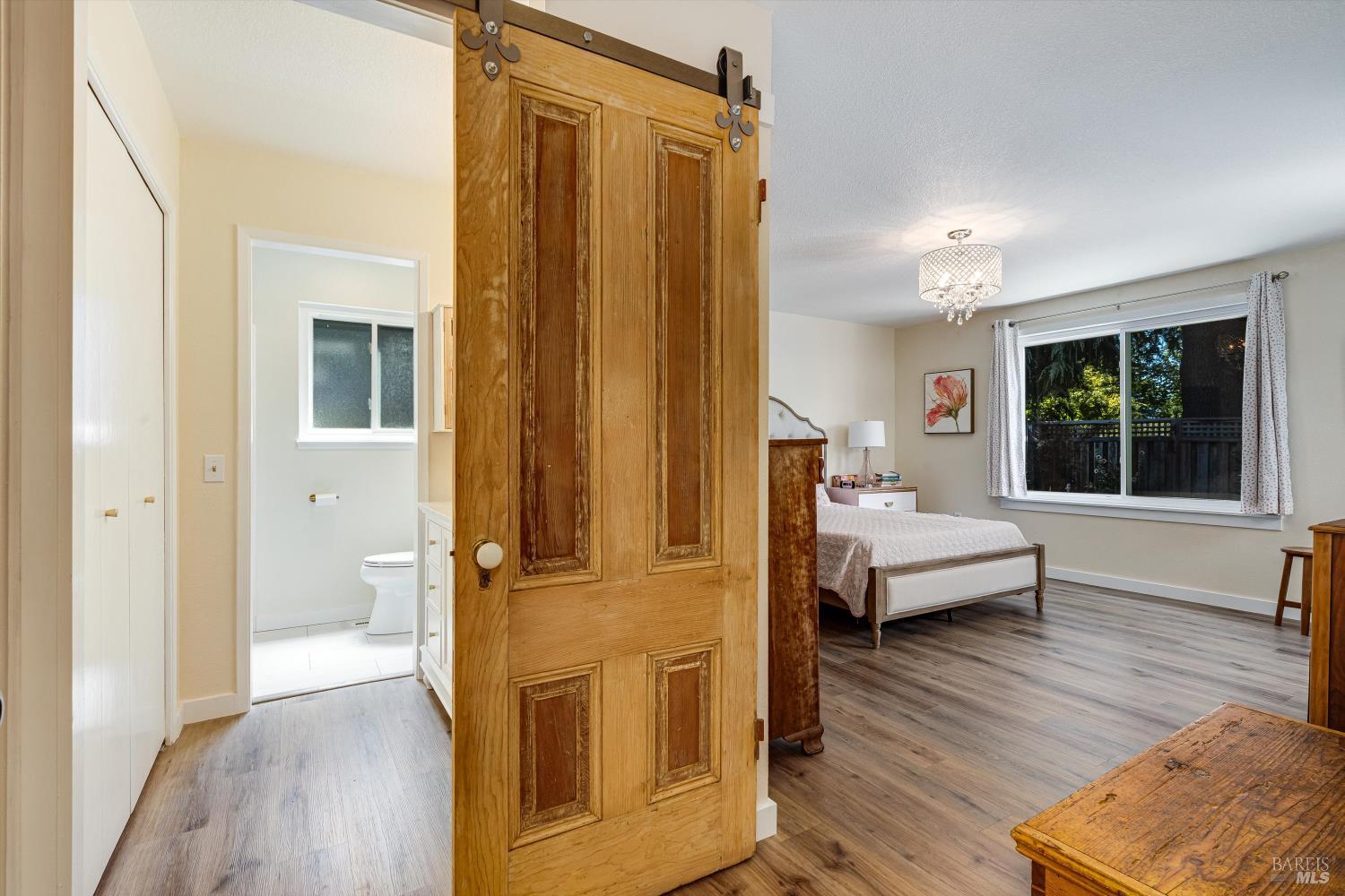 Detail Gallery Image 17 of 32 For 113 Sherwood Dr, Santa Rosa,  CA 95405 - 4 Beds | 2 Baths