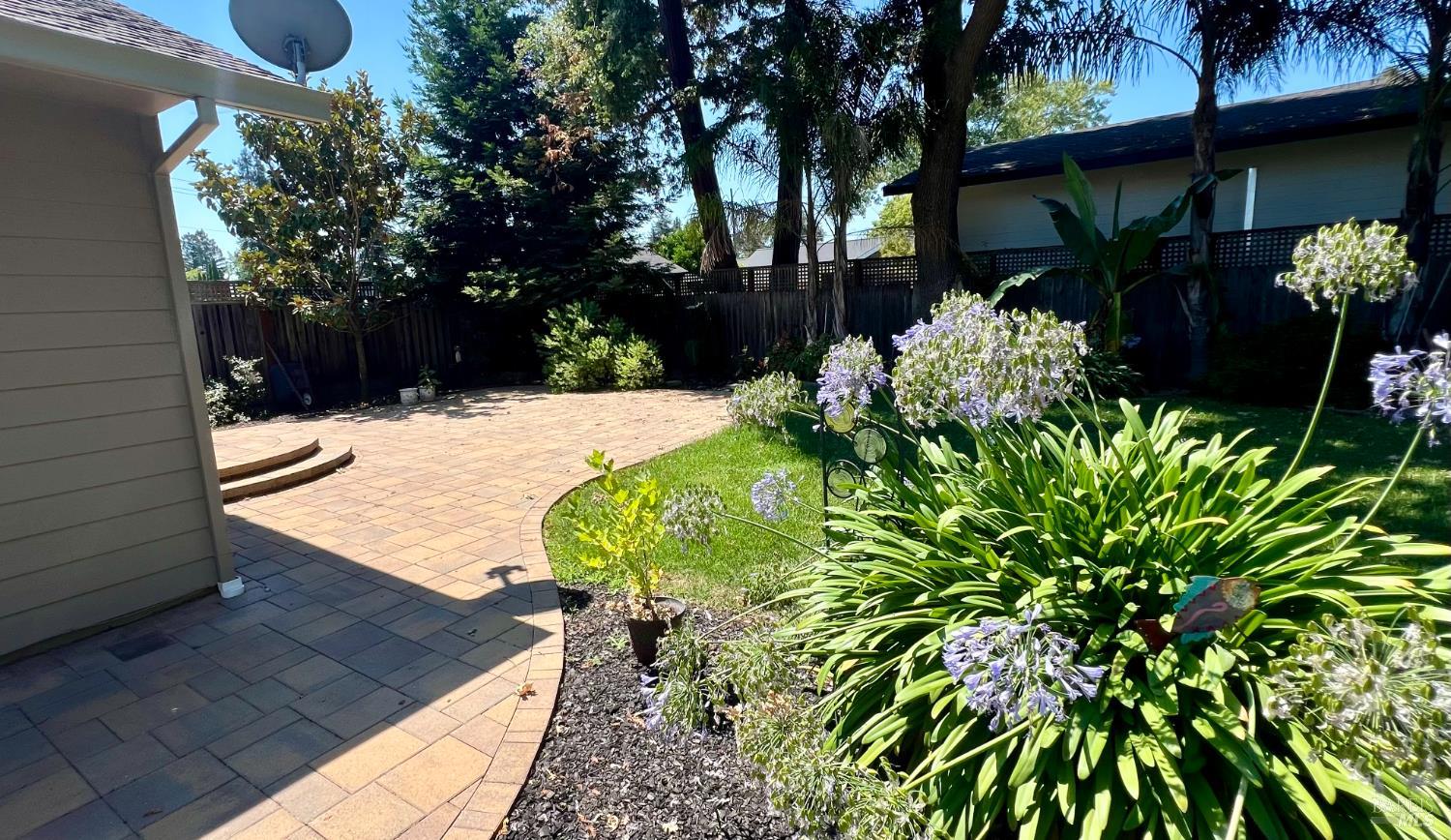 Detail Gallery Image 16 of 20 For 4403 Morse Ct, Napa,  CA 94558 - 2 Beds | 2 Baths