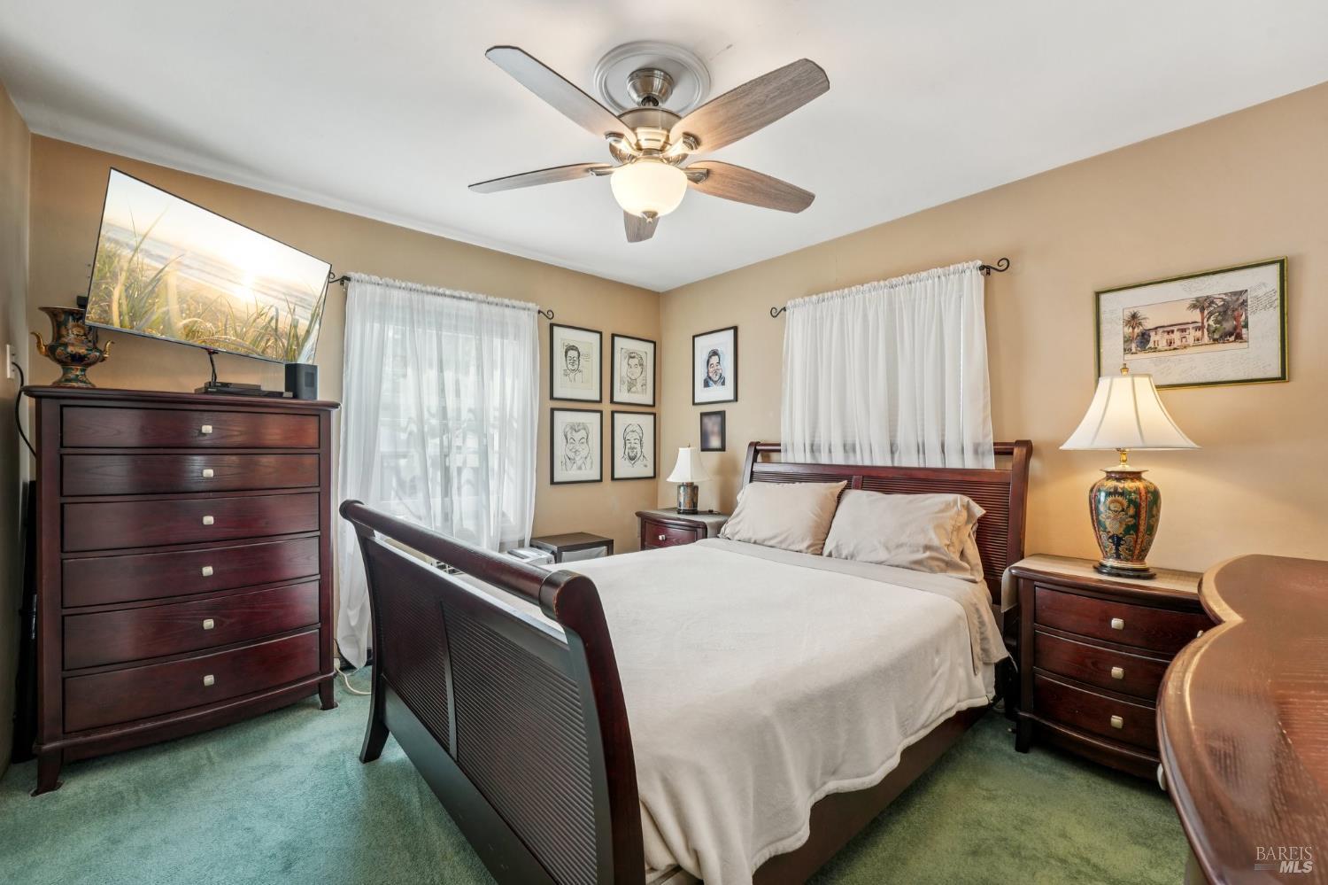 Detail Gallery Image 43 of 68 For 1072 Raymond Ave, Napa,  CA 94559 - 3 Beds | 1/1 Baths
