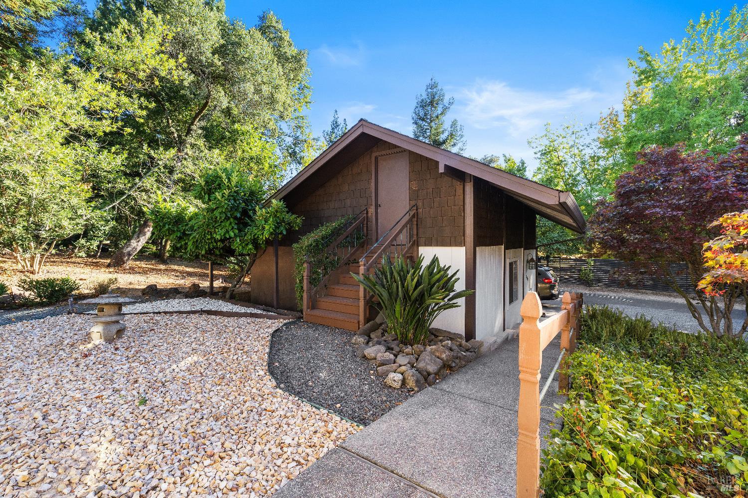 Detail Gallery Image 29 of 44 For 3051 Redwood Rd, Napa,  CA 94558 - 3 Beds | 4 Baths
