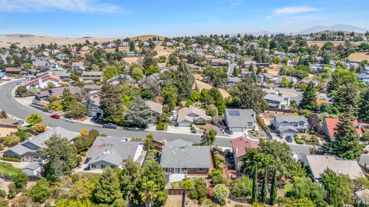 Detail Gallery Image 39 of 40 For 871 Hanlon Way, Benicia,  CA 94510 - 4 Beds | 2 Baths