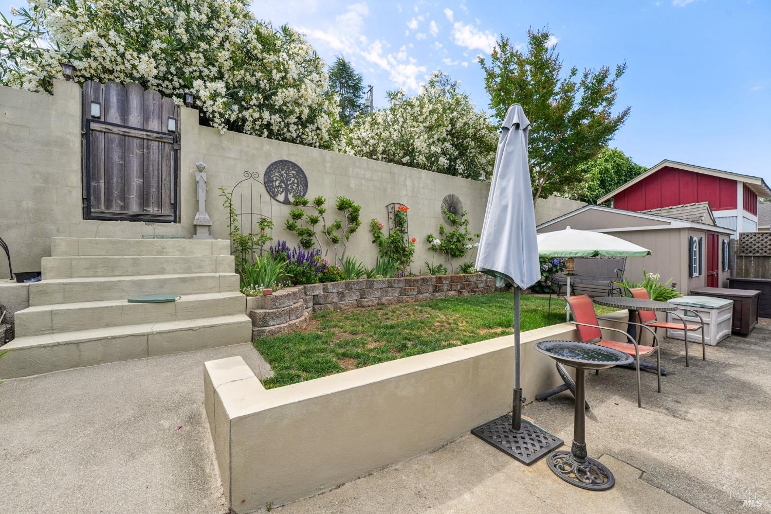 Detail Gallery Image 50 of 68 For 1072 Raymond Ave, Napa,  CA 94559 - 3 Beds | 1/1 Baths