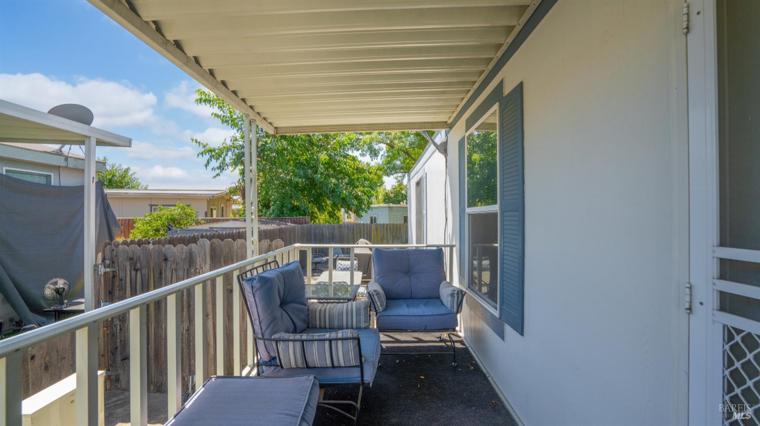 Detail Gallery Image 6 of 34 For 131 Del Paso Dr, Vacaville,  CA 95687 - 3 Beds | 2 Baths